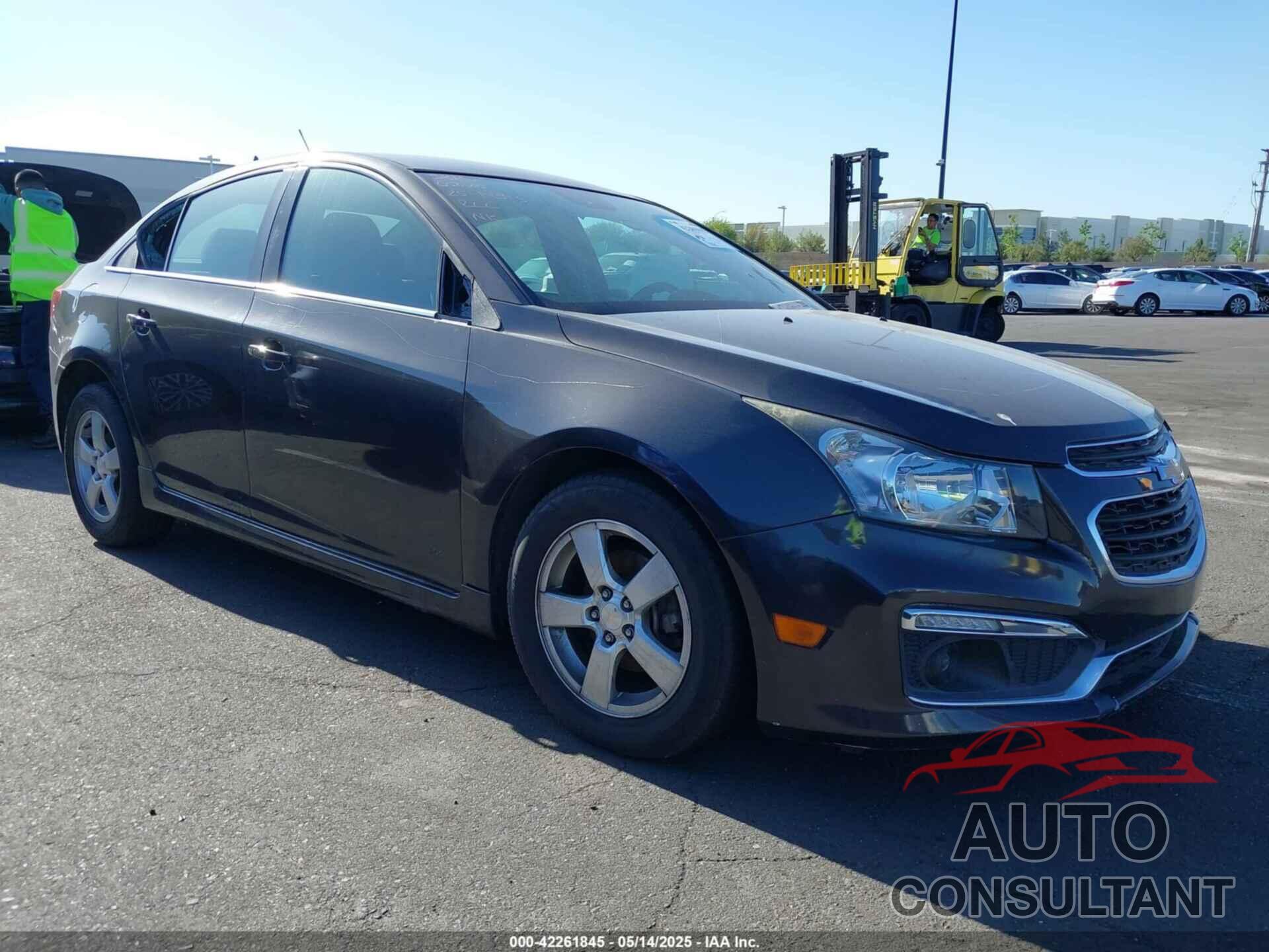 CHEVROLET CRUZE 2015 - 1G1PC5SB9F7118462