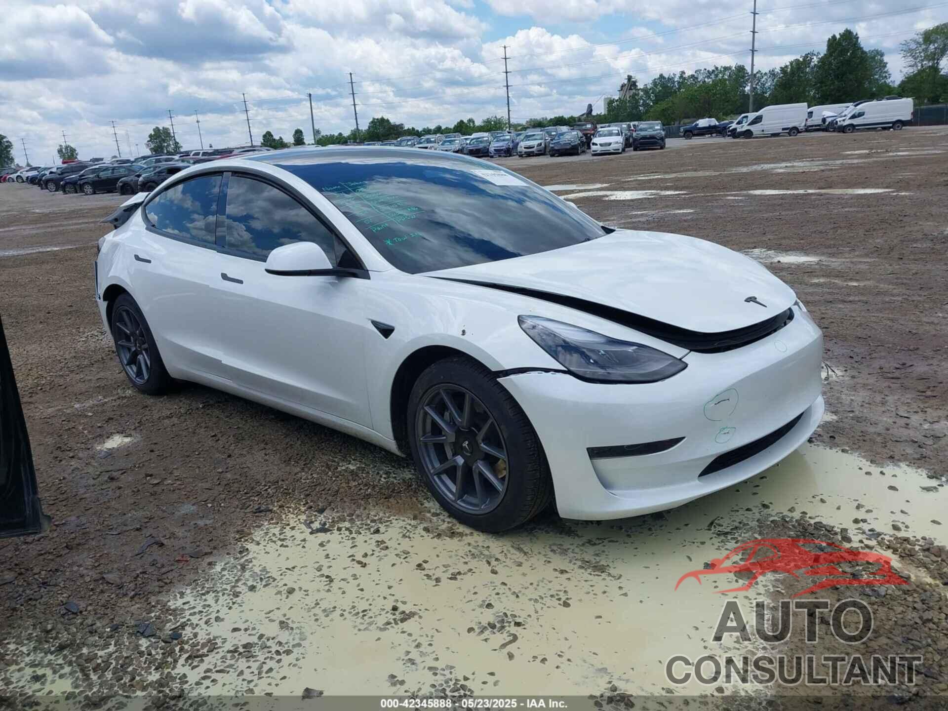 TESLA MODEL 3 2023 - 5YJ3E1EA8PF608429