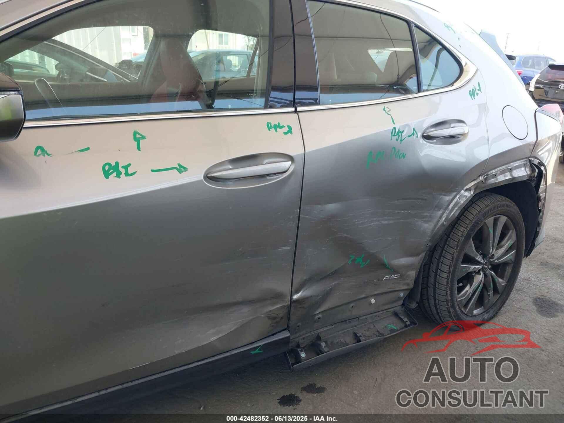 LEXUS UX 250H 2020 - JTHR9JBH3L2021034