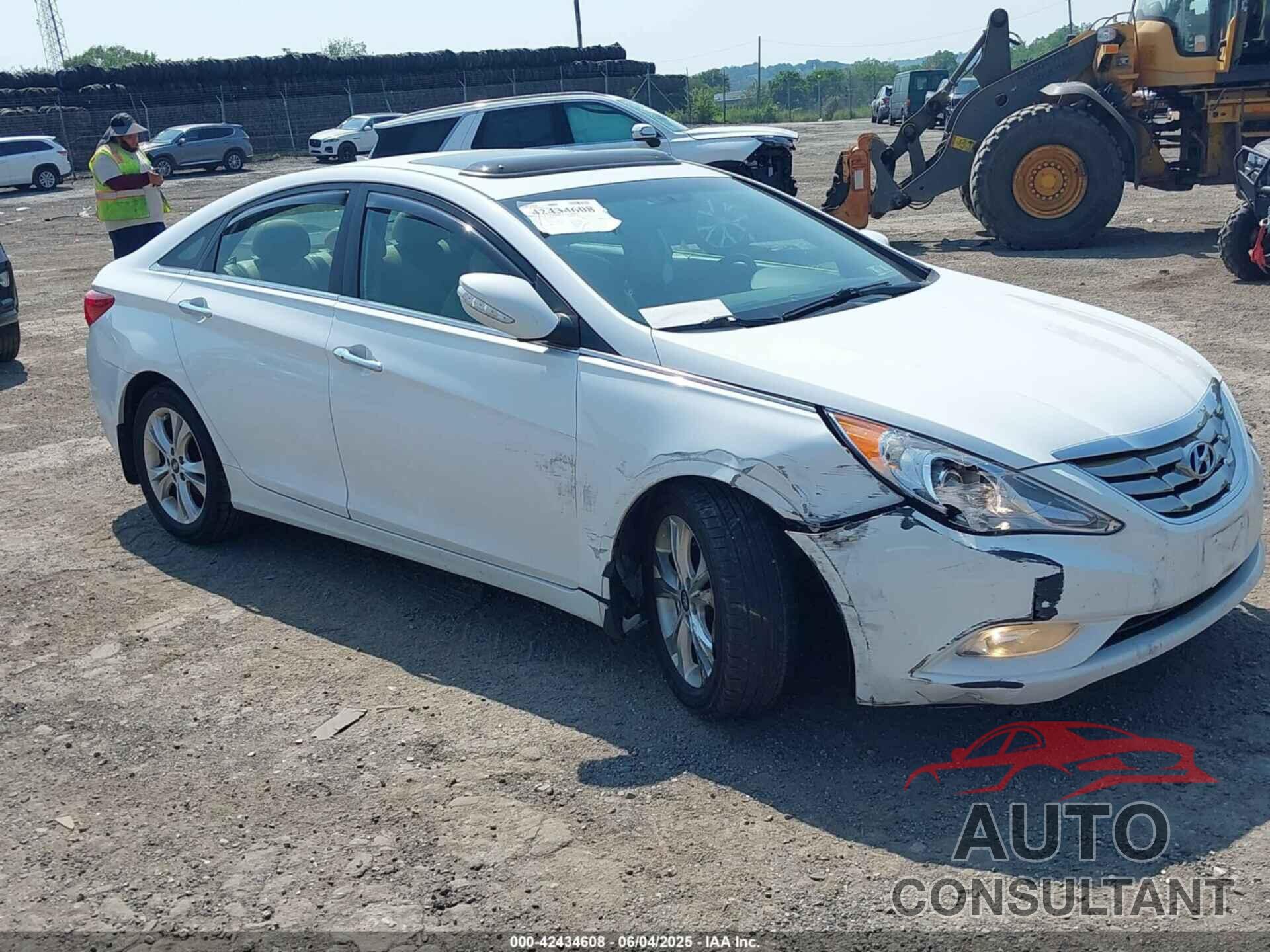 HYUNDAI SONATA 2013 - 5NPEC4AC1DH631295