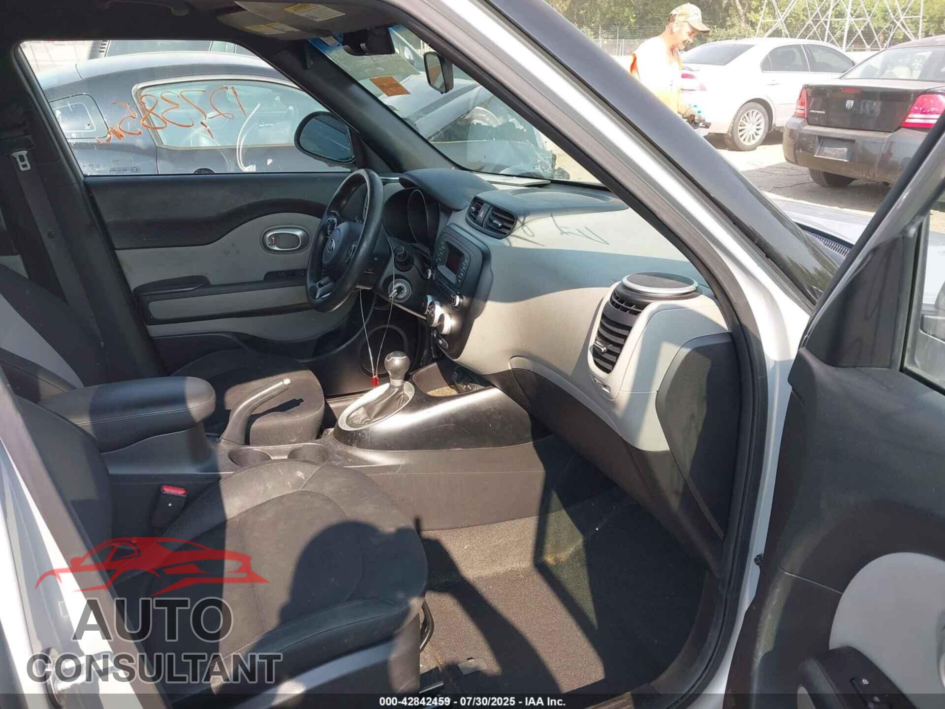 KIA SOUL 2014 - KNDJN2A23E7702183