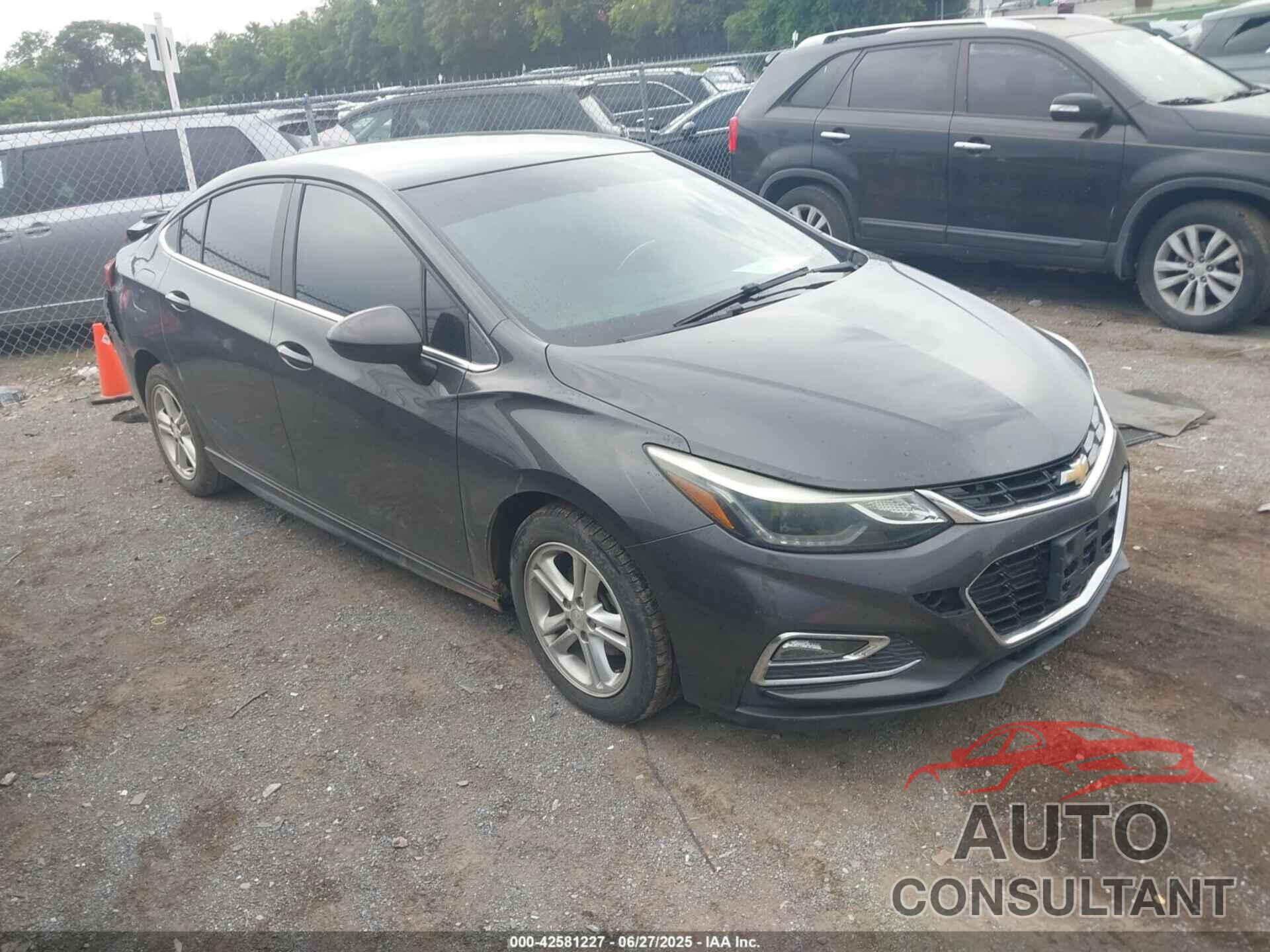 CHEVROLET CRUZE 2017 - 1G1BE5SM0H7220368