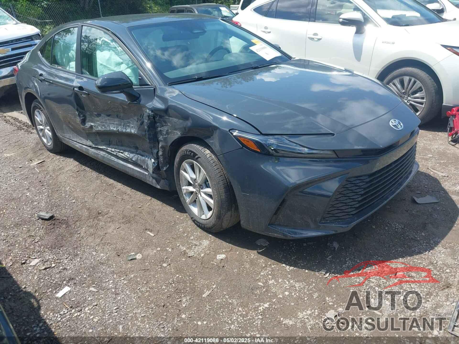 TOYOTA CAMRY 2025 - 4T1DAACK6SU584011