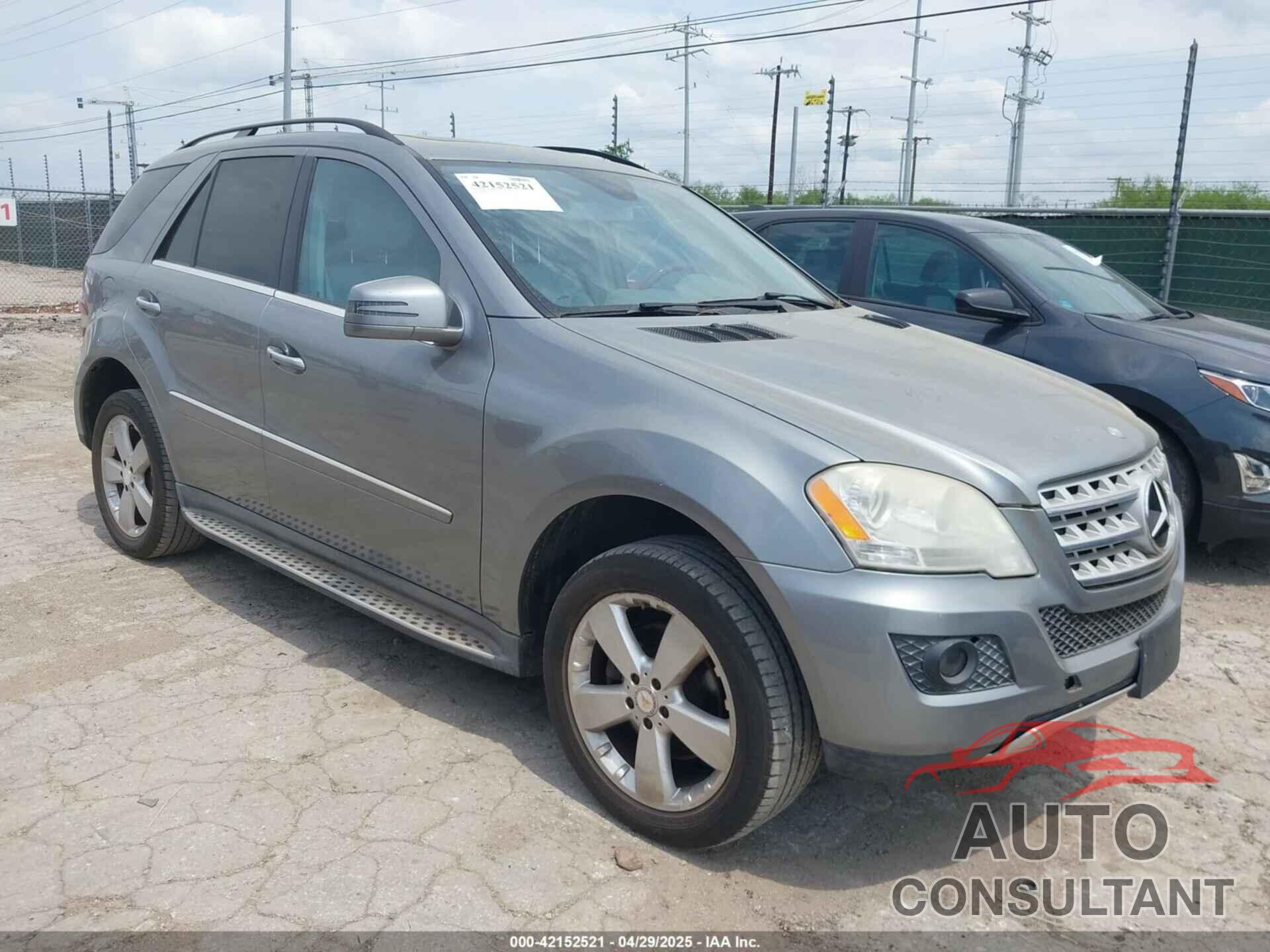 MERCEDES-BENZ ML 350 2011 - 4JGBB5GB9BA717884