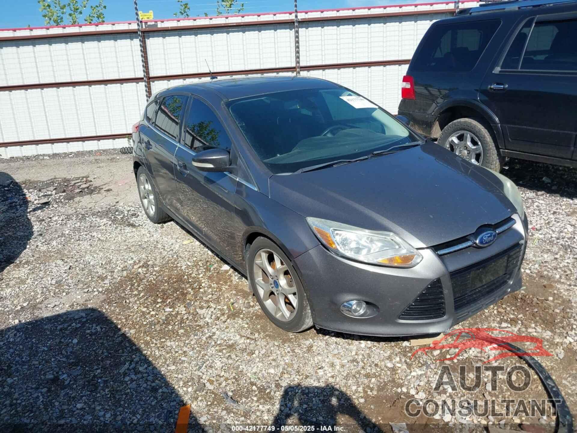 FORD FOCUS 2012 - 1FAHP3M20CL370370