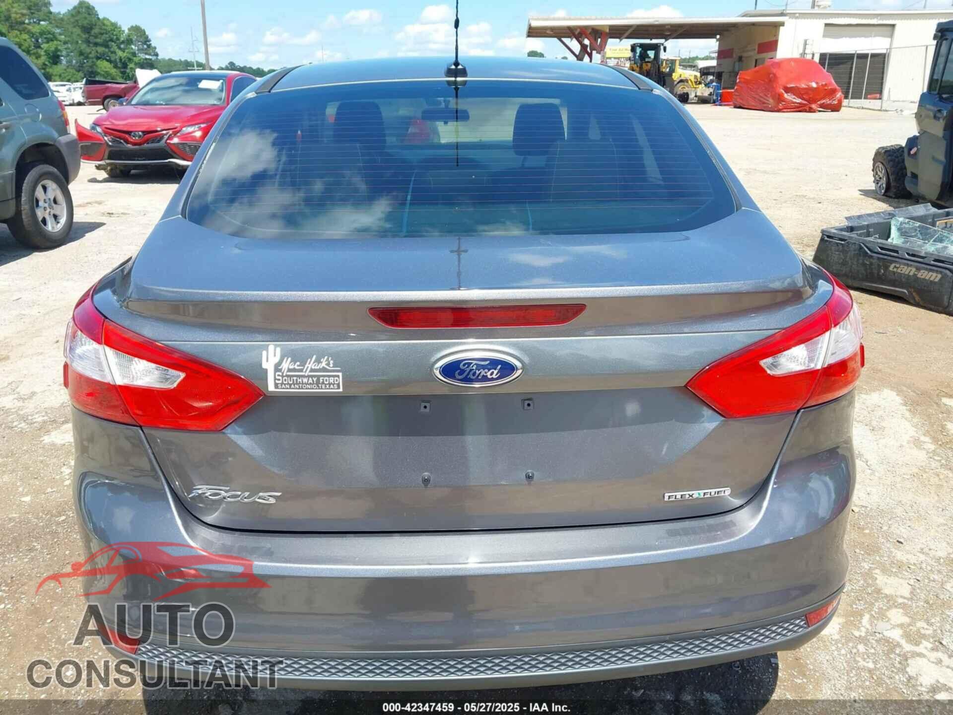 FORD FOCUS 2014 - 1FADP3E27EL183689