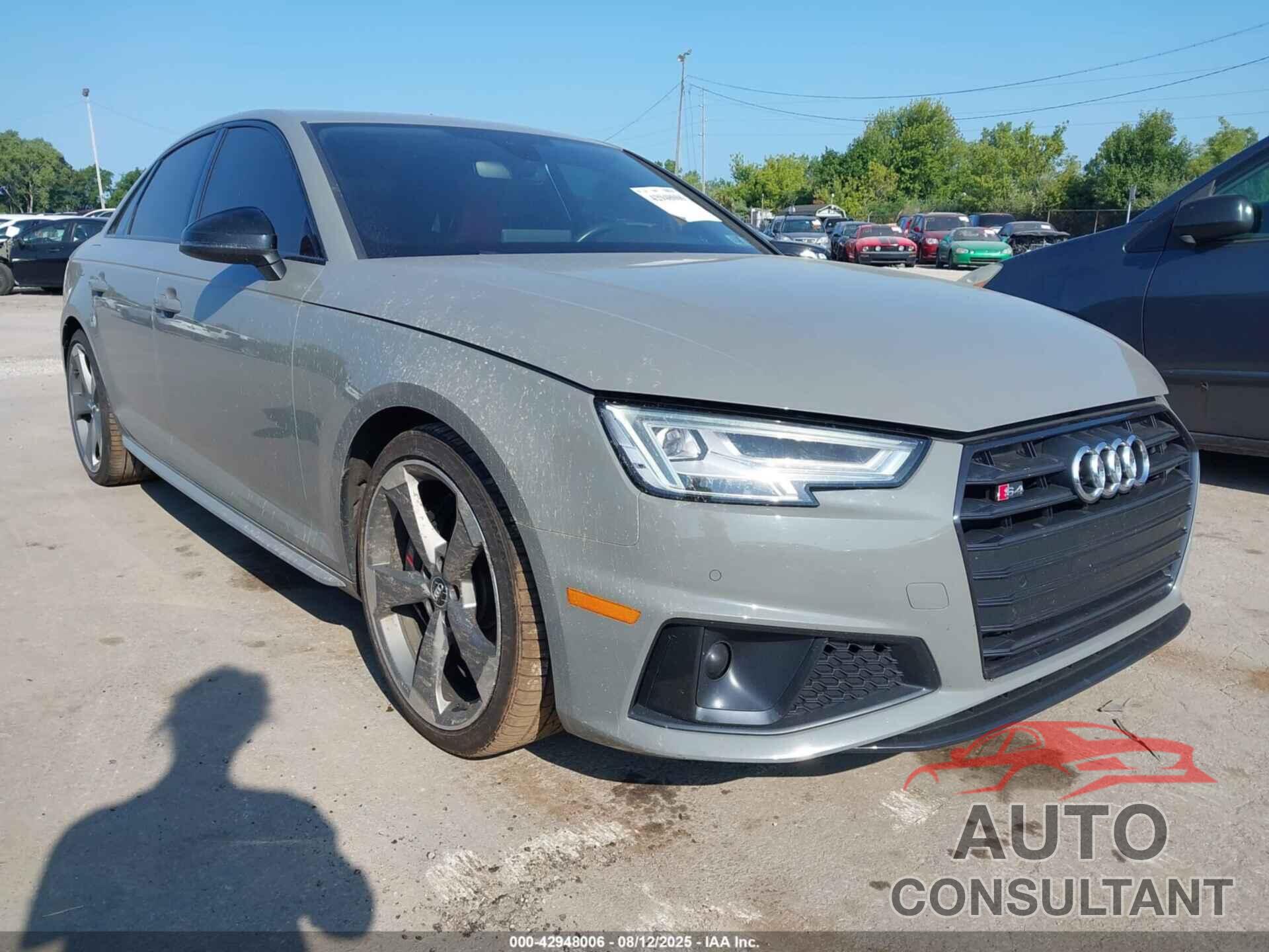 AUDI S4 2019 - WAUB4AF40KA115768