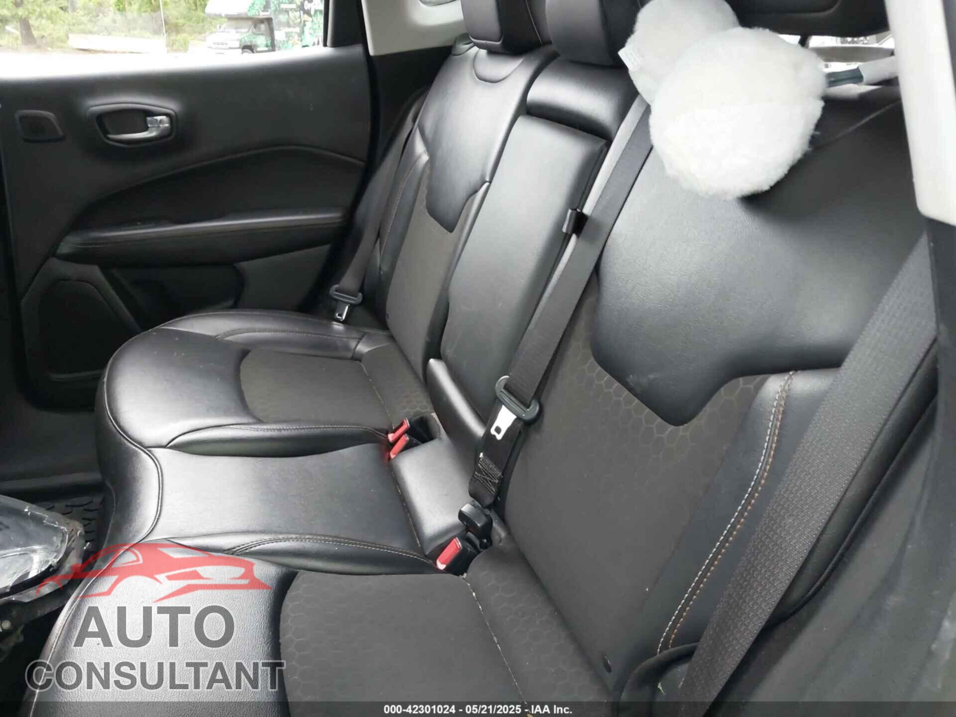 JEEP COMPASS 2021 - 3C4NJDBB2MT537955