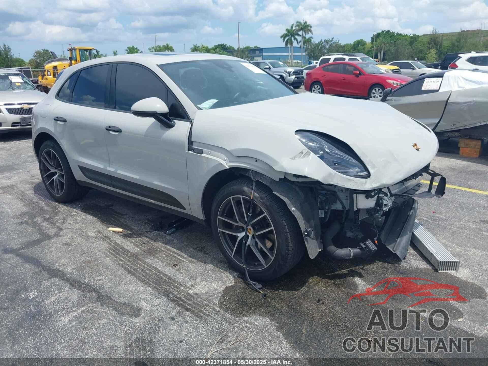 PORSCHE MACAN 2024 - WP1AA2A56RLB08947