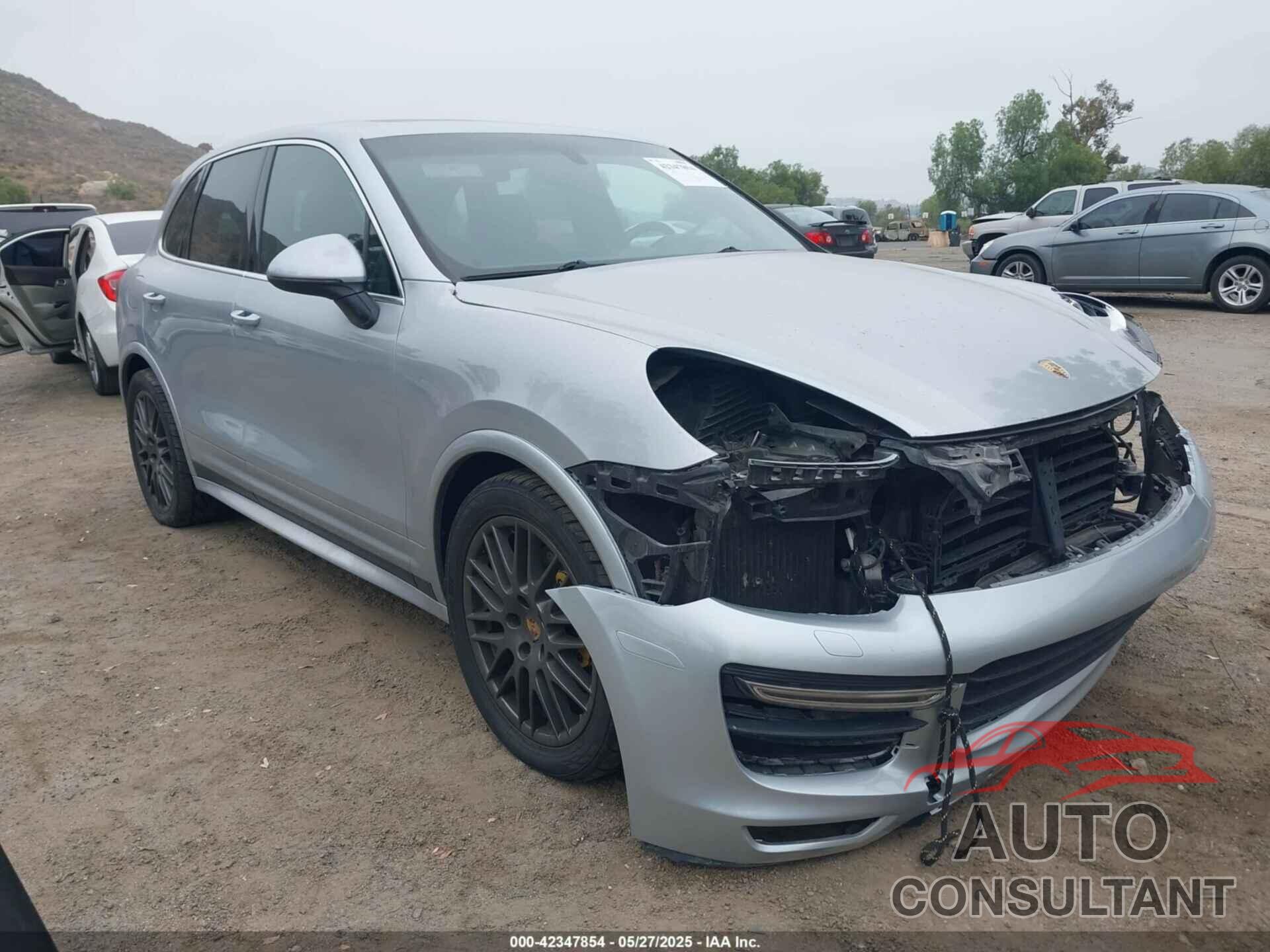 PORSCHE CAYENNE 2017 - WP1AB2A2XHLA51668
