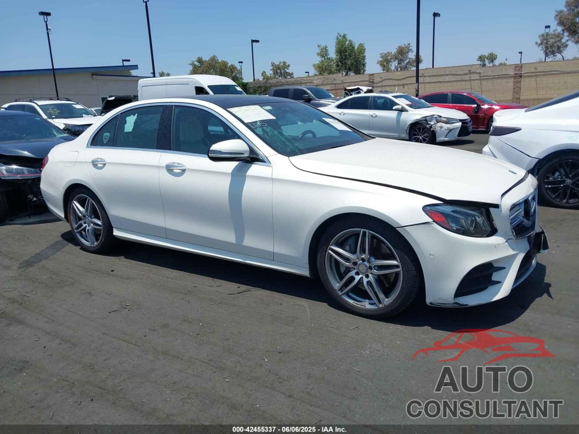 MERCEDES-BENZ E 300 2017 - WDDZF4JB4HA185209