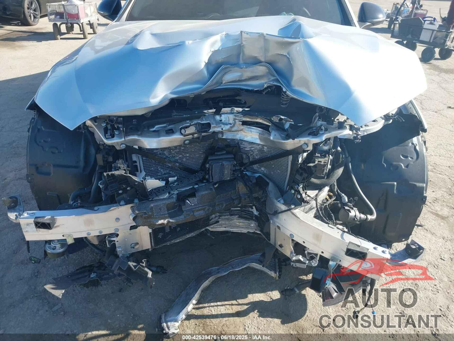 MERCEDES-BENZ AMG C 43 2024 - W1KAF8HB2RR229768