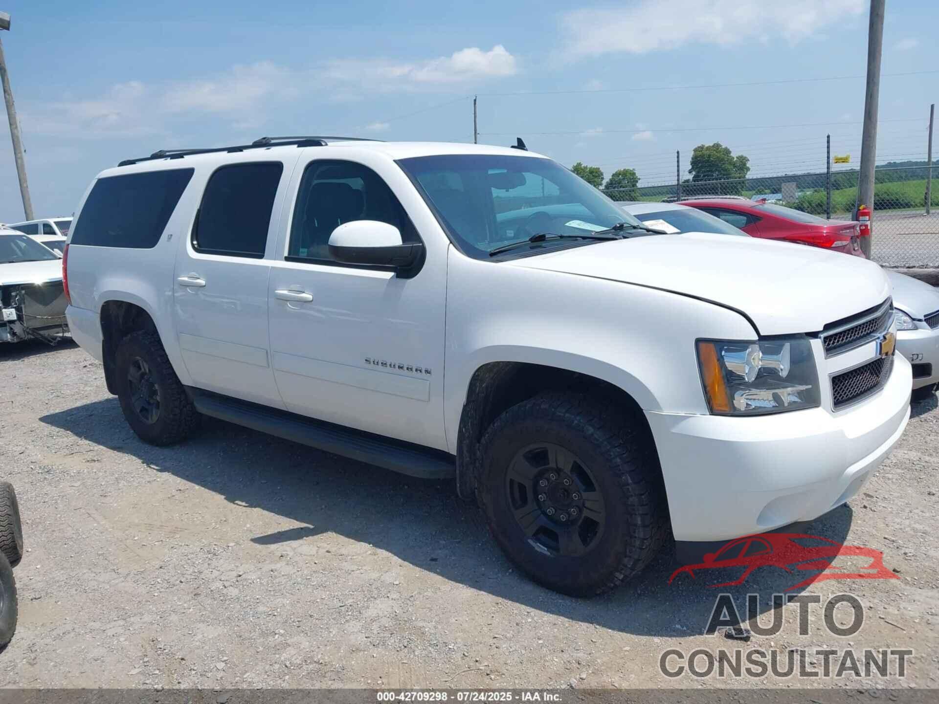 CHEVROLET SUBURBAN 2500 2013 - 1GNWKMEG2DR126029