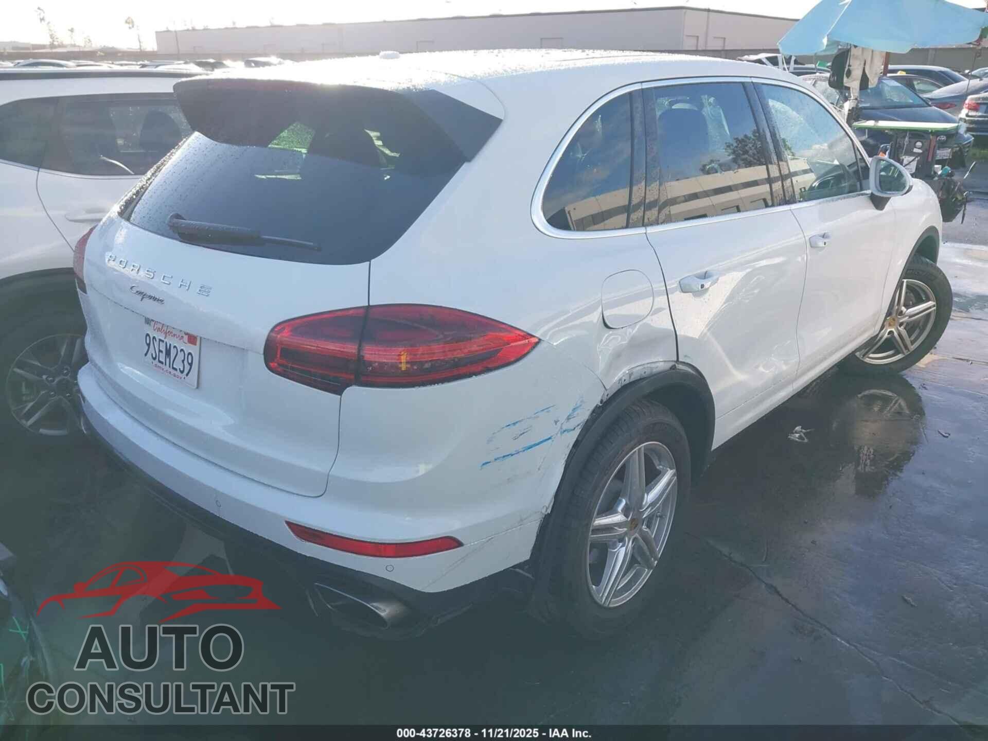 PORSCHE CAYENNE 2016 - WP1AA2A25GLA03058