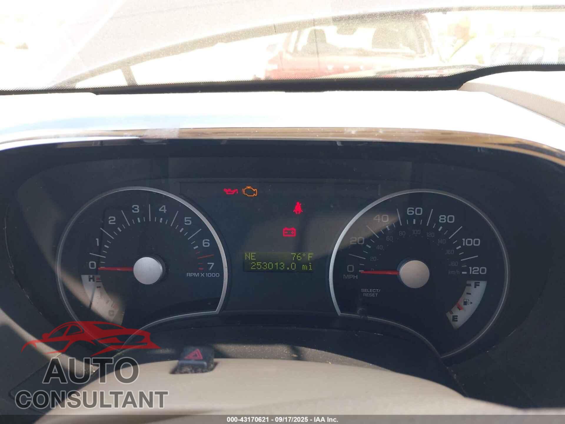 FORD EXPLORER 2009 - 1FMEU73E49UA04404