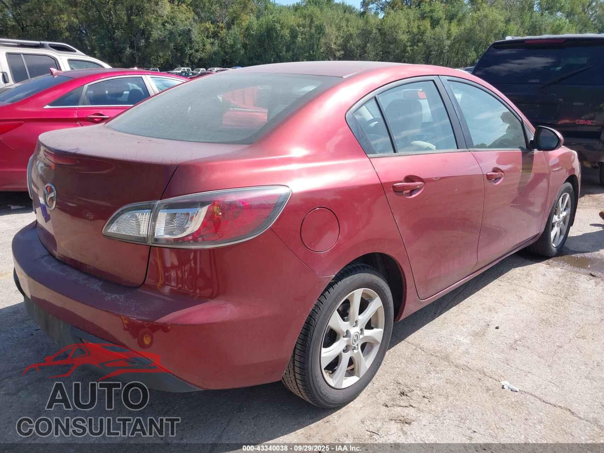 MAZDA MAZDA3 2011 - JM1BL1VF0B1459934