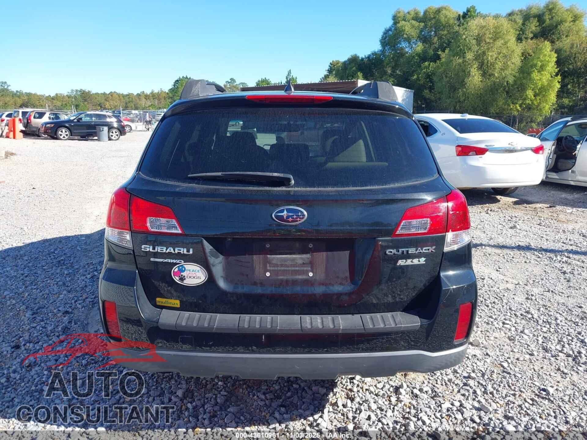 SUBARU OUTBACK 2014 - 4S4BRBLC3E3325971