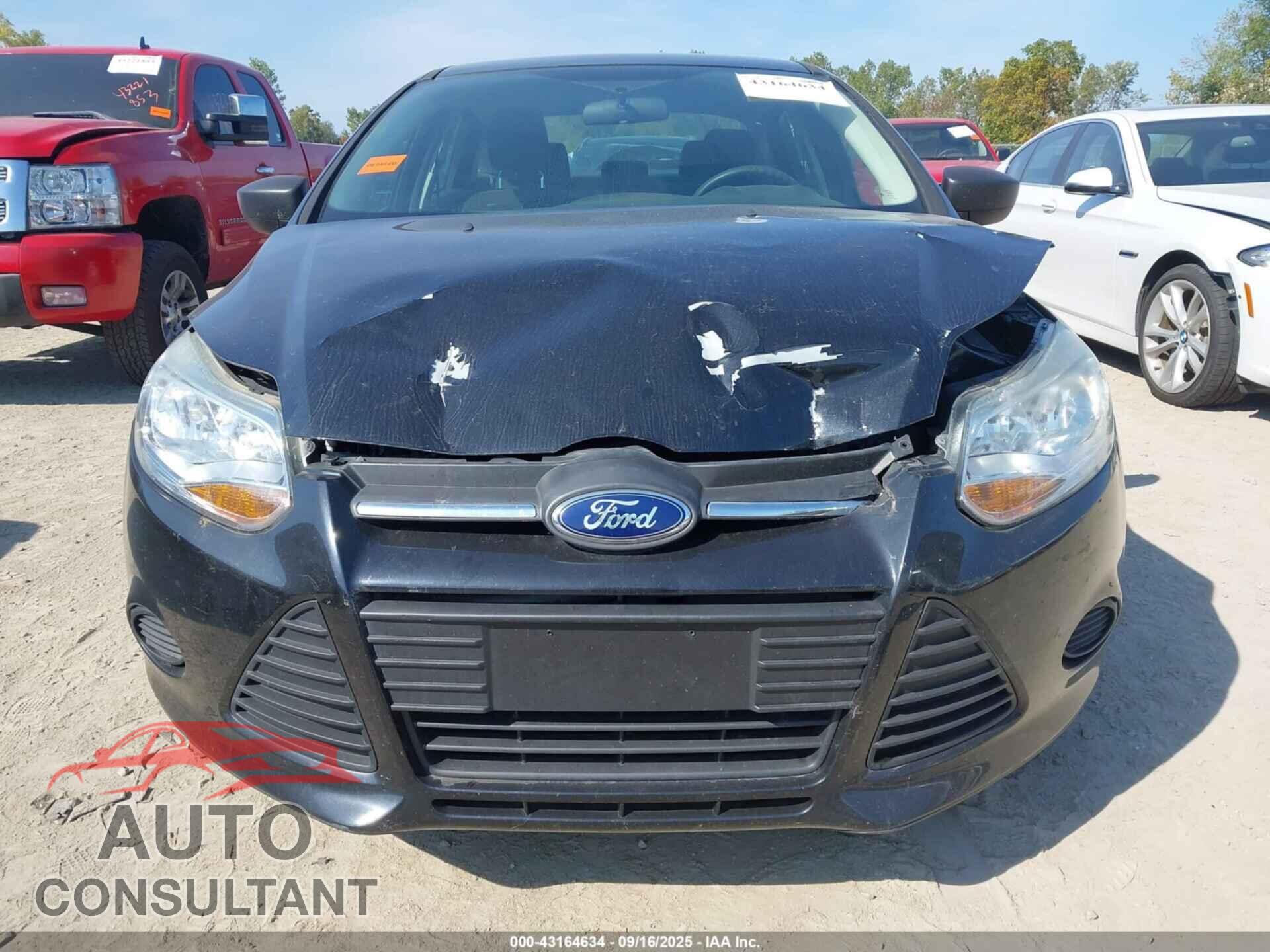FORD FOCUS 2014 - 1FADP3E22EL459261