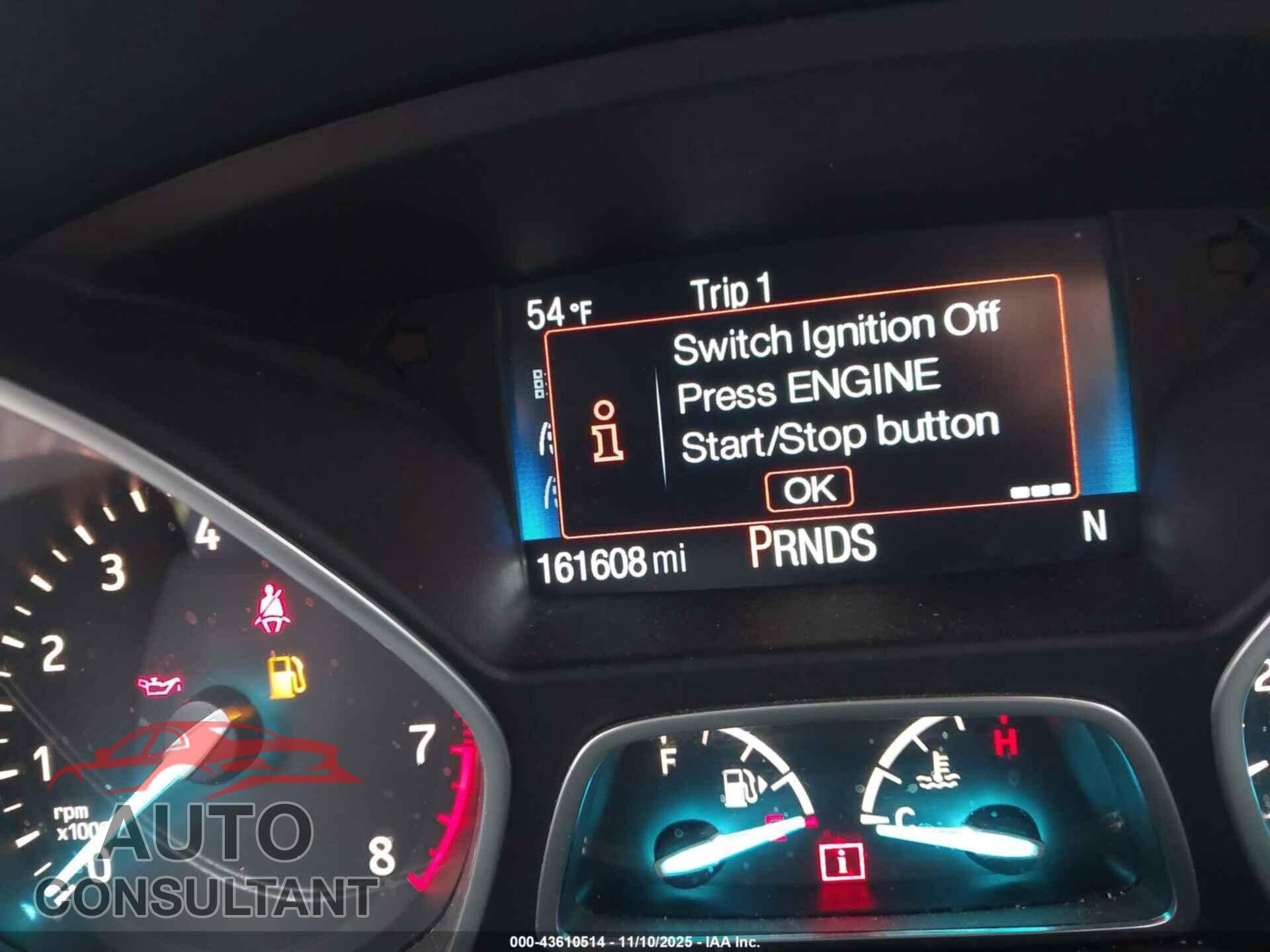 FORD ESCAPE 2017 - 1FMCU9JD7HUC83505