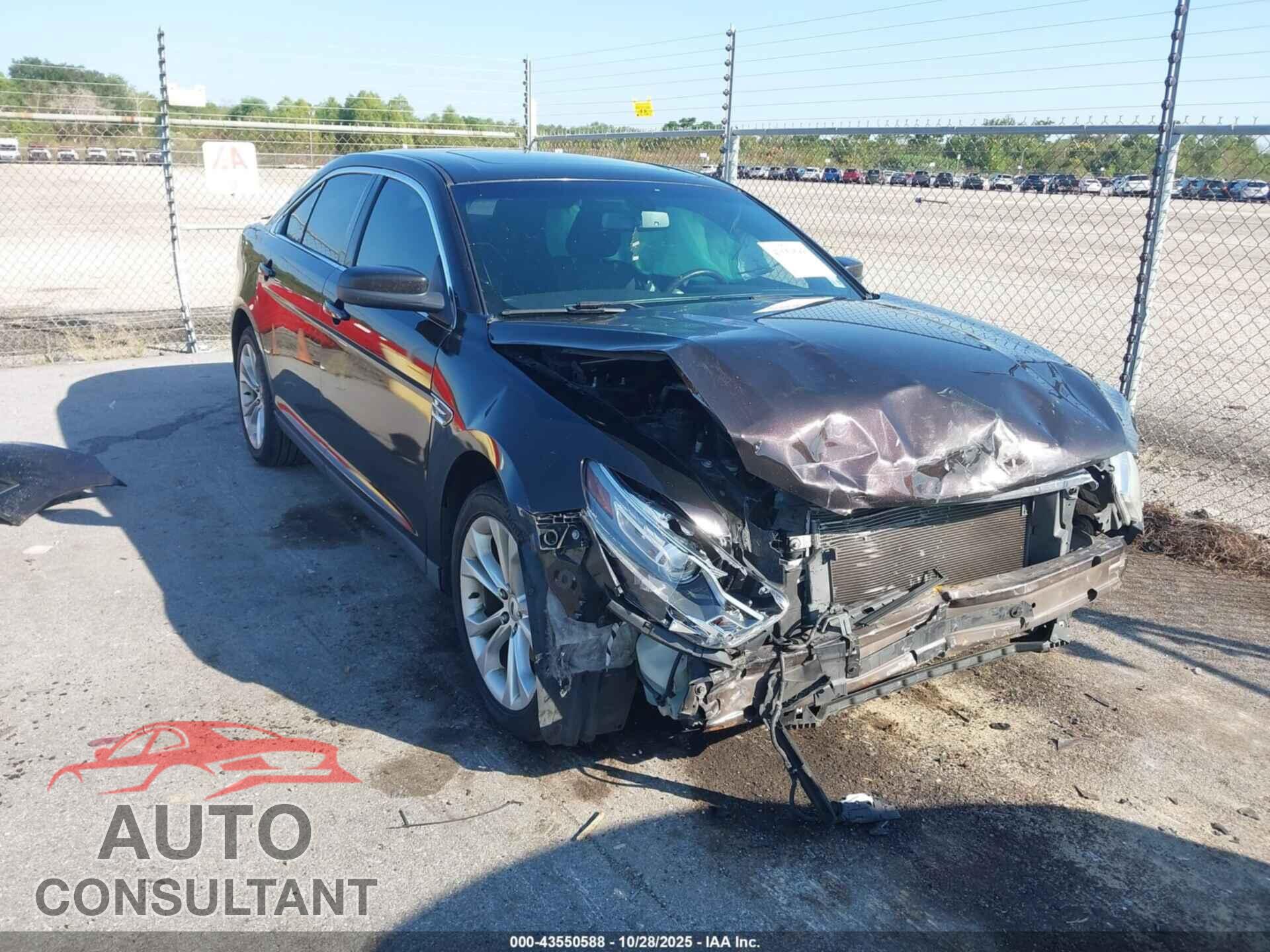 FORD TAURUS 2013 - 1FAHP2E83DG192199