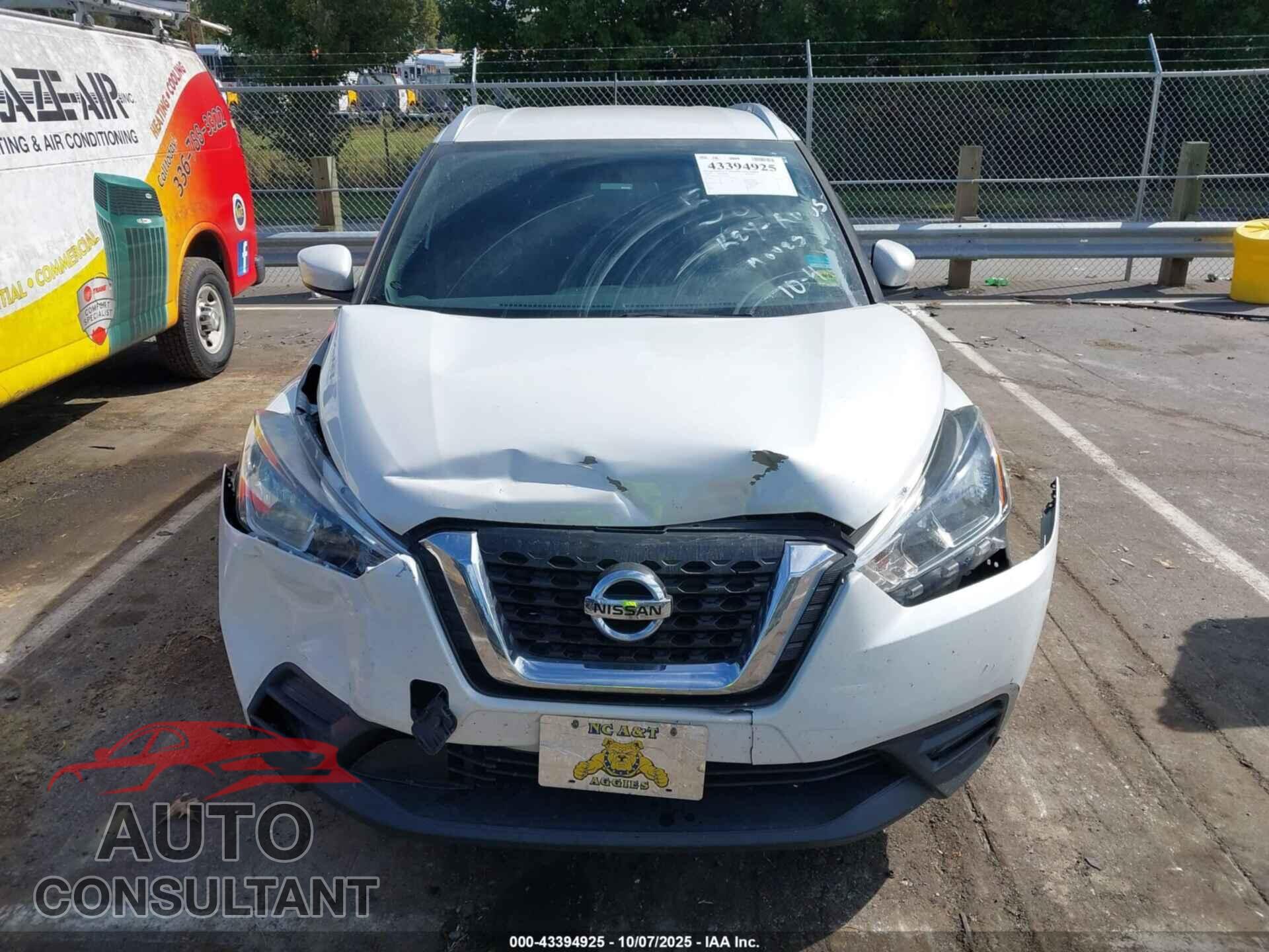 NISSAN KICKS 2019 - 3N1CP5CU3KL525857