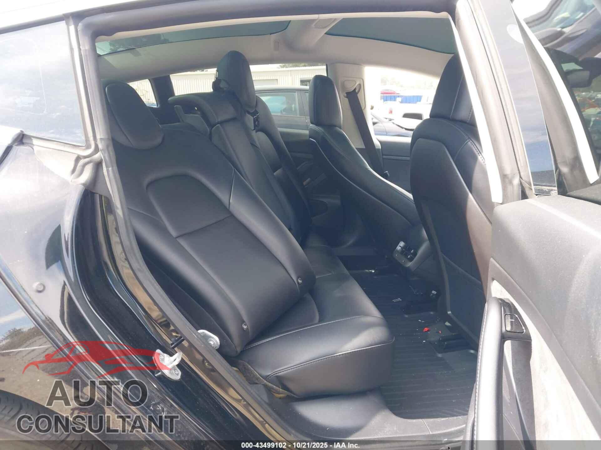 TESLA MODEL 3 2020 - 5YJ3E1EA6LF645568