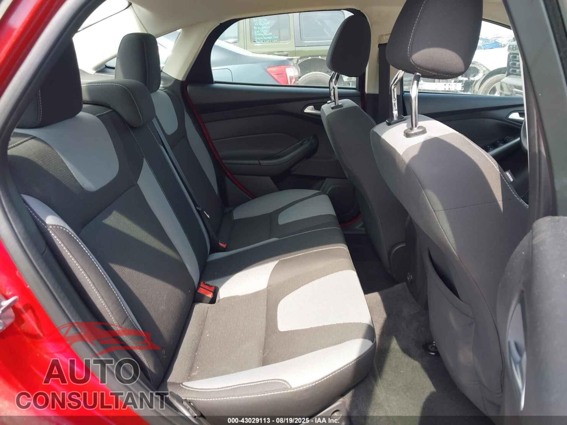 FORD FOCUS 2012 - 1FAHP3F27CL234959