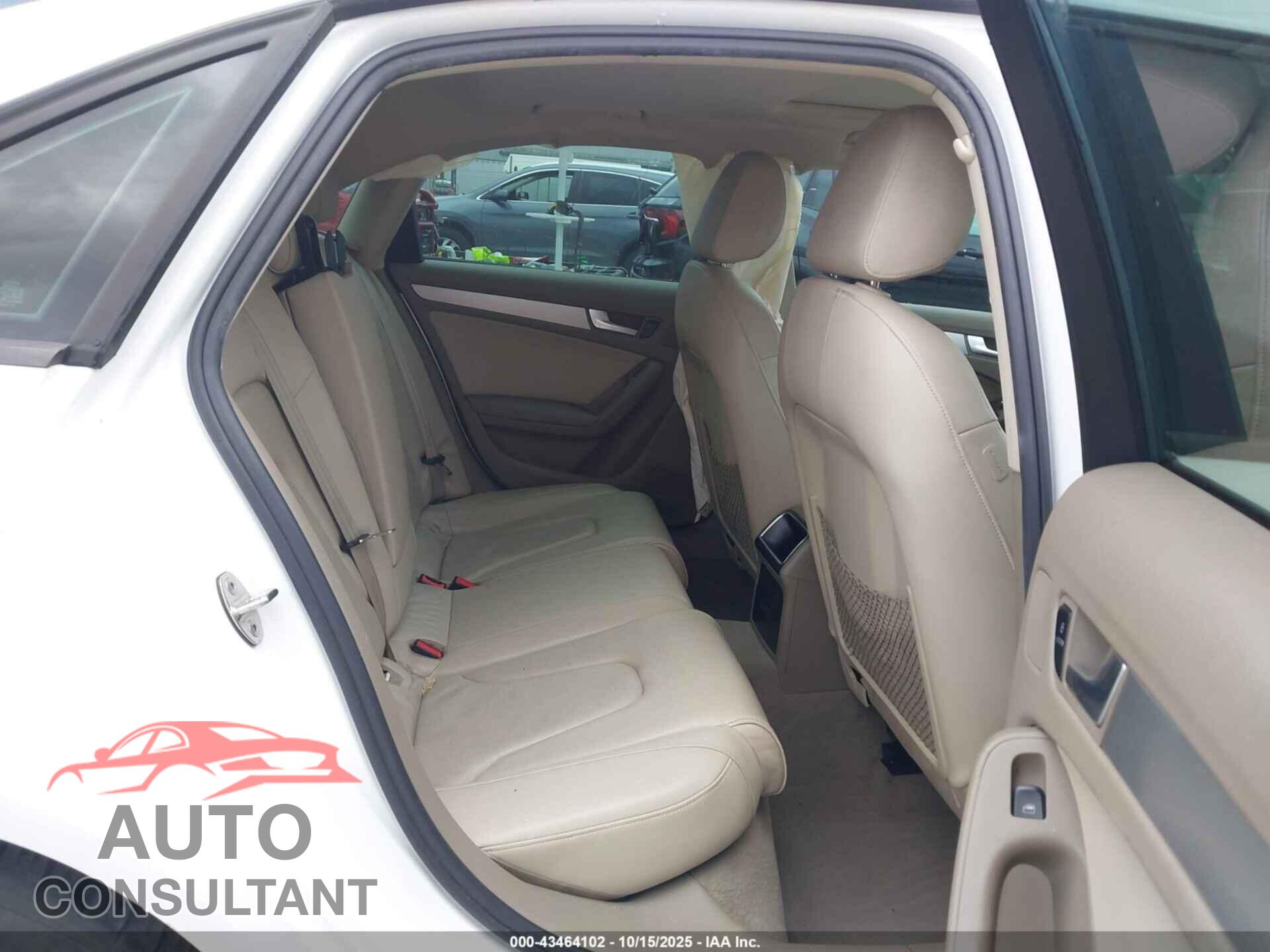 AUDI A4 2011 - WAUBFAFL5BN037255