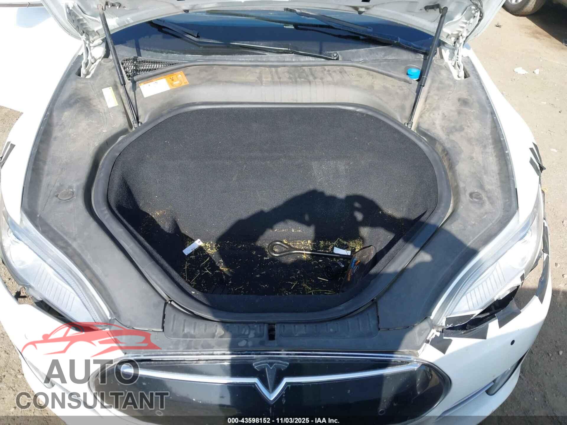 TESLA MODEL S 2016 - 5YJSA1E40GF124403