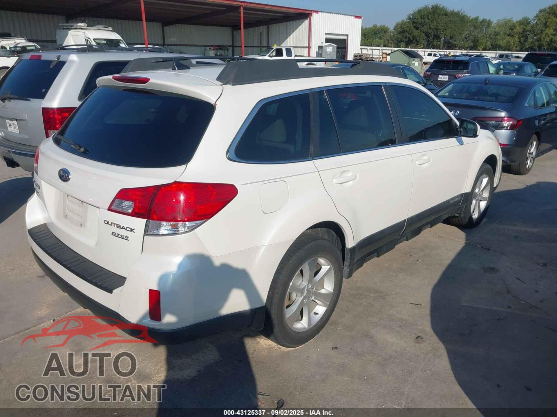 SUBARU OUTBACK 2014 - 4S4BRBLC4E3236412