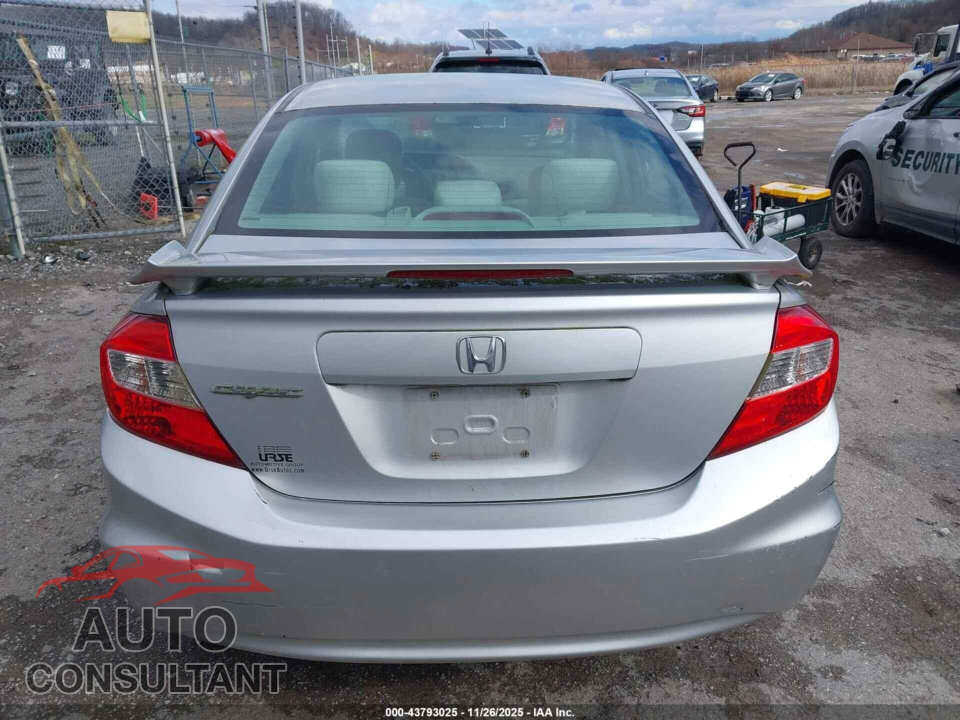 HONDA CIVIC 2012 - 2HGFB2F57CH578908