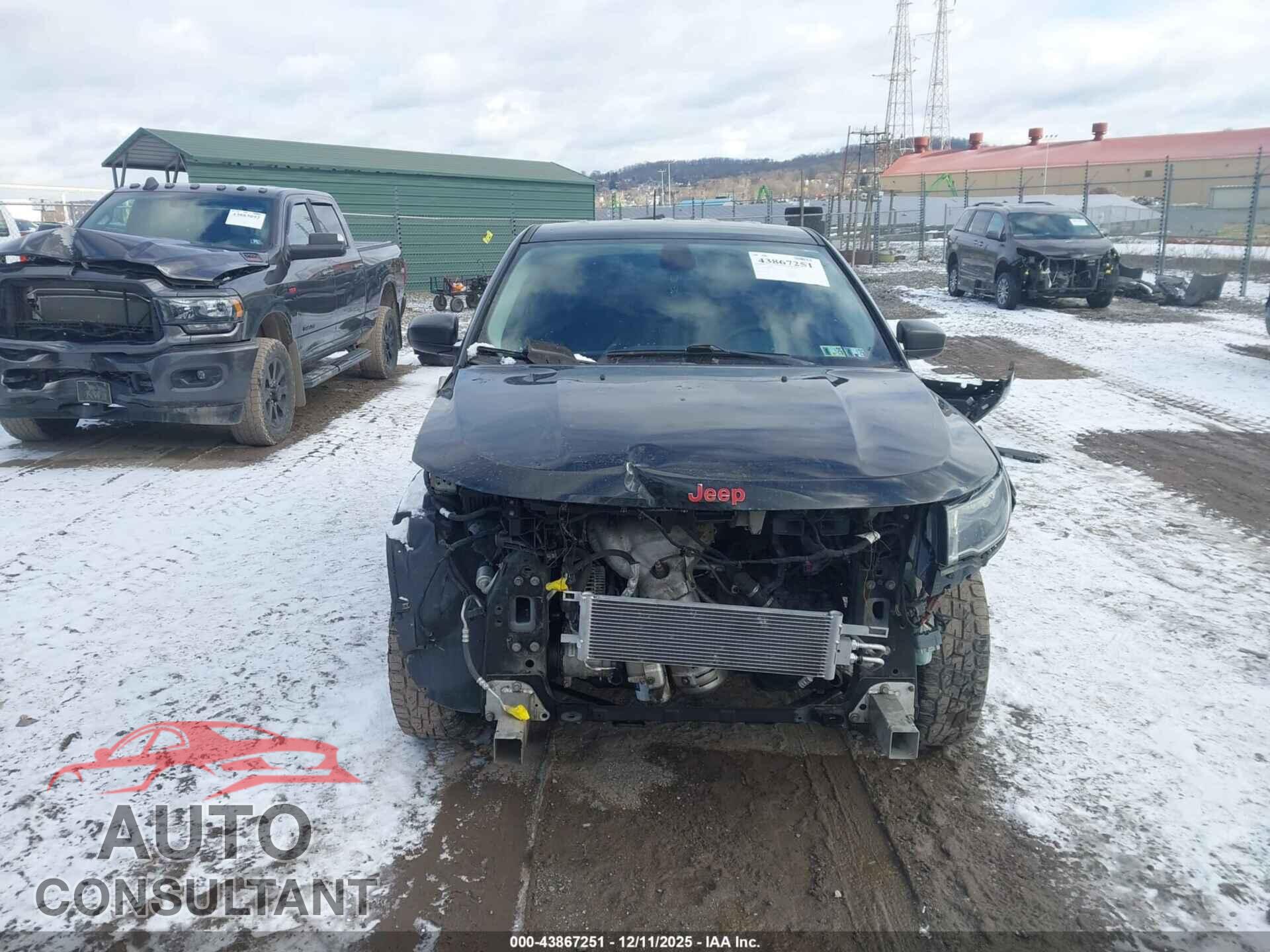 JEEP COMPASS 2019 - 3C4NJDAB5KT802818
