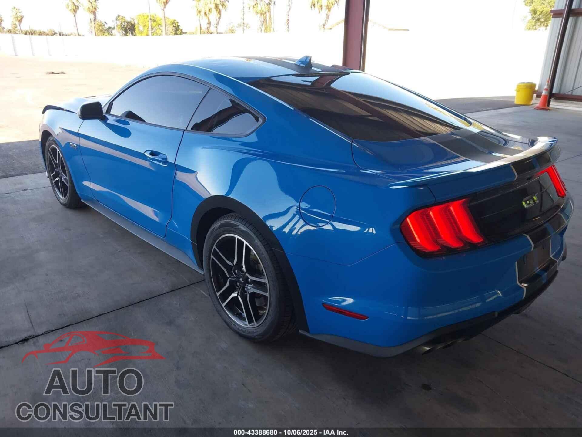 FORD MUSTANG 2022 - 1FA6P8CF8N5129558
