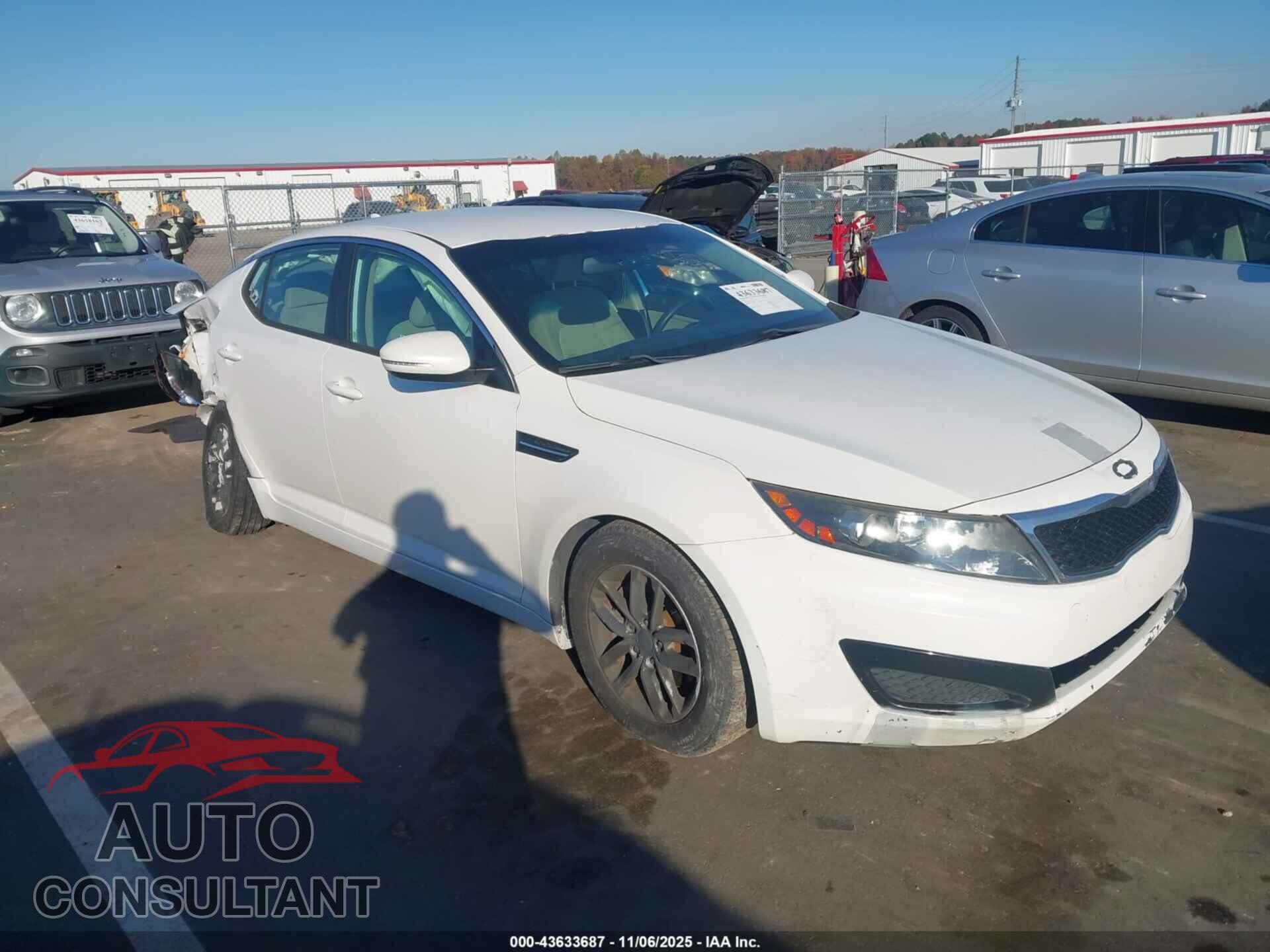 KIA OPTIMA 2011 - KNAGM4A71B5137733