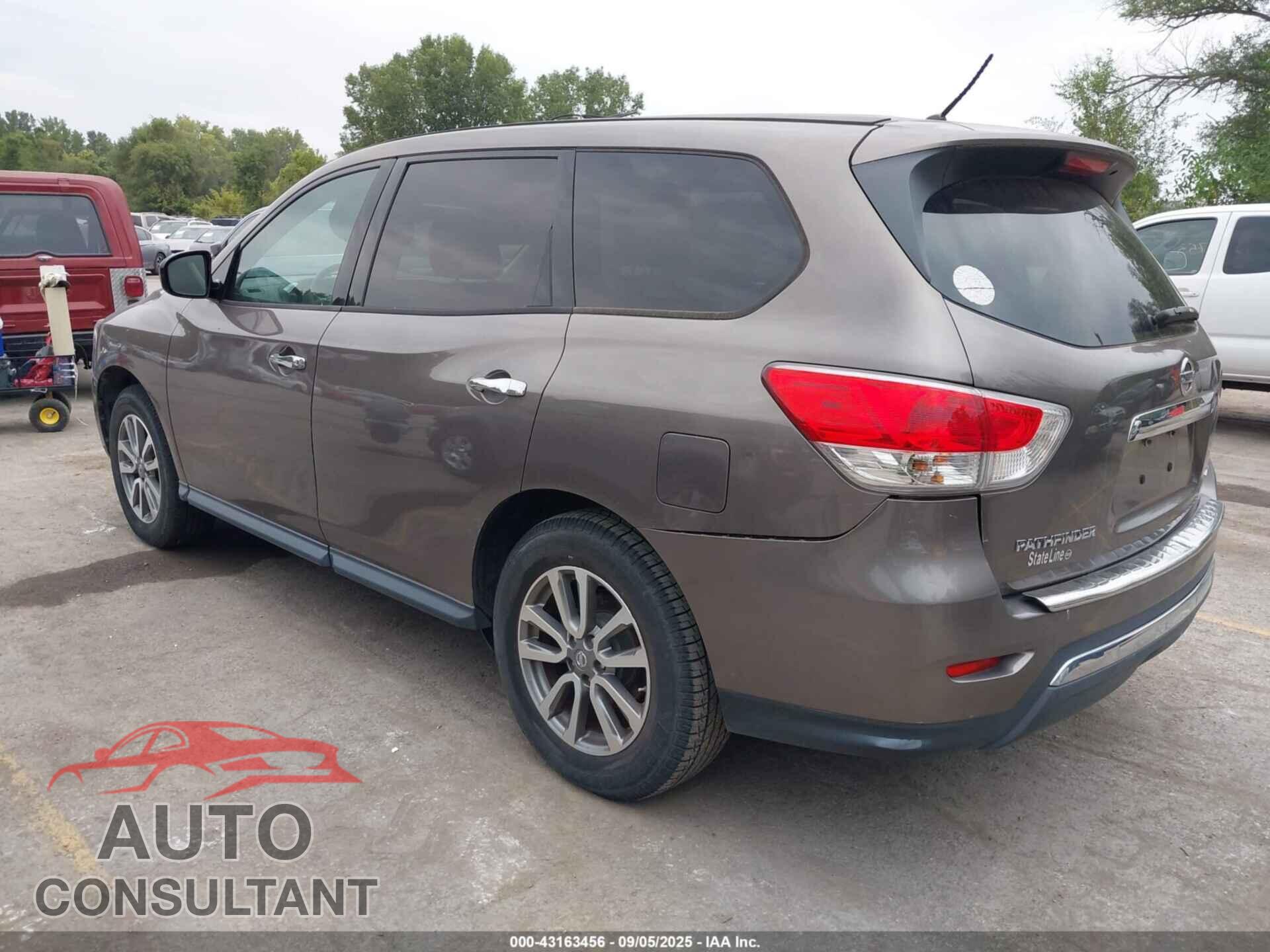 NISSAN PATHFINDER 2013 - 5N1AR2MM0DC663300