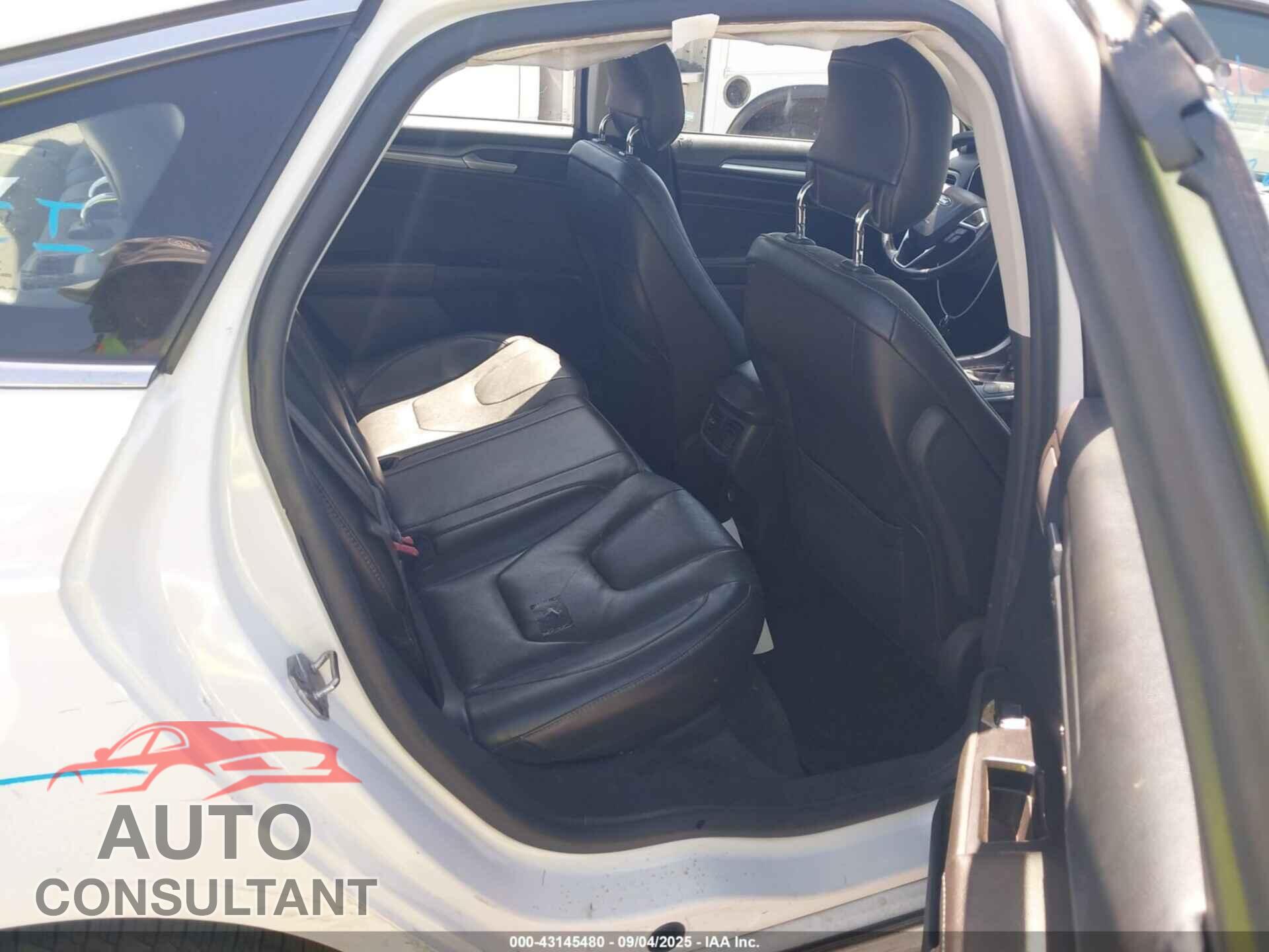 FORD FUSION ENERGI 2013 - 3FA6P0SU4DR373687