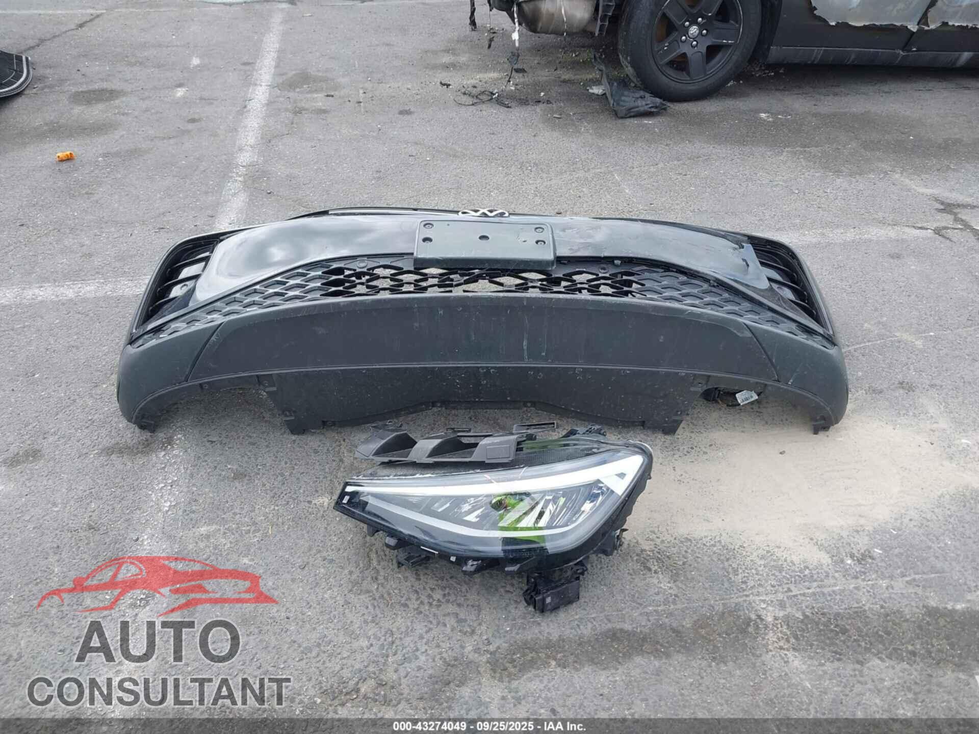 VOLKSWAGEN ID.4 2023 - 1V2CMPE83PC031808