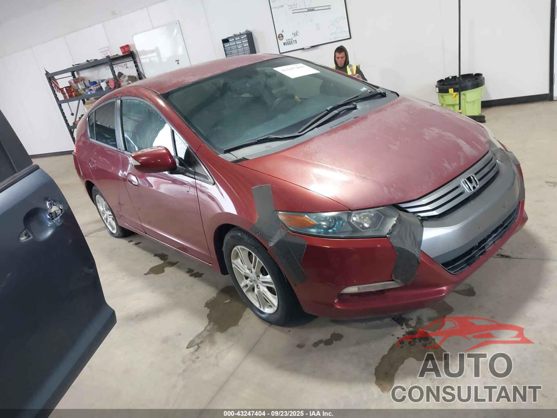 HONDA INSIGHT 2010 - JHMZE2H76AS038245