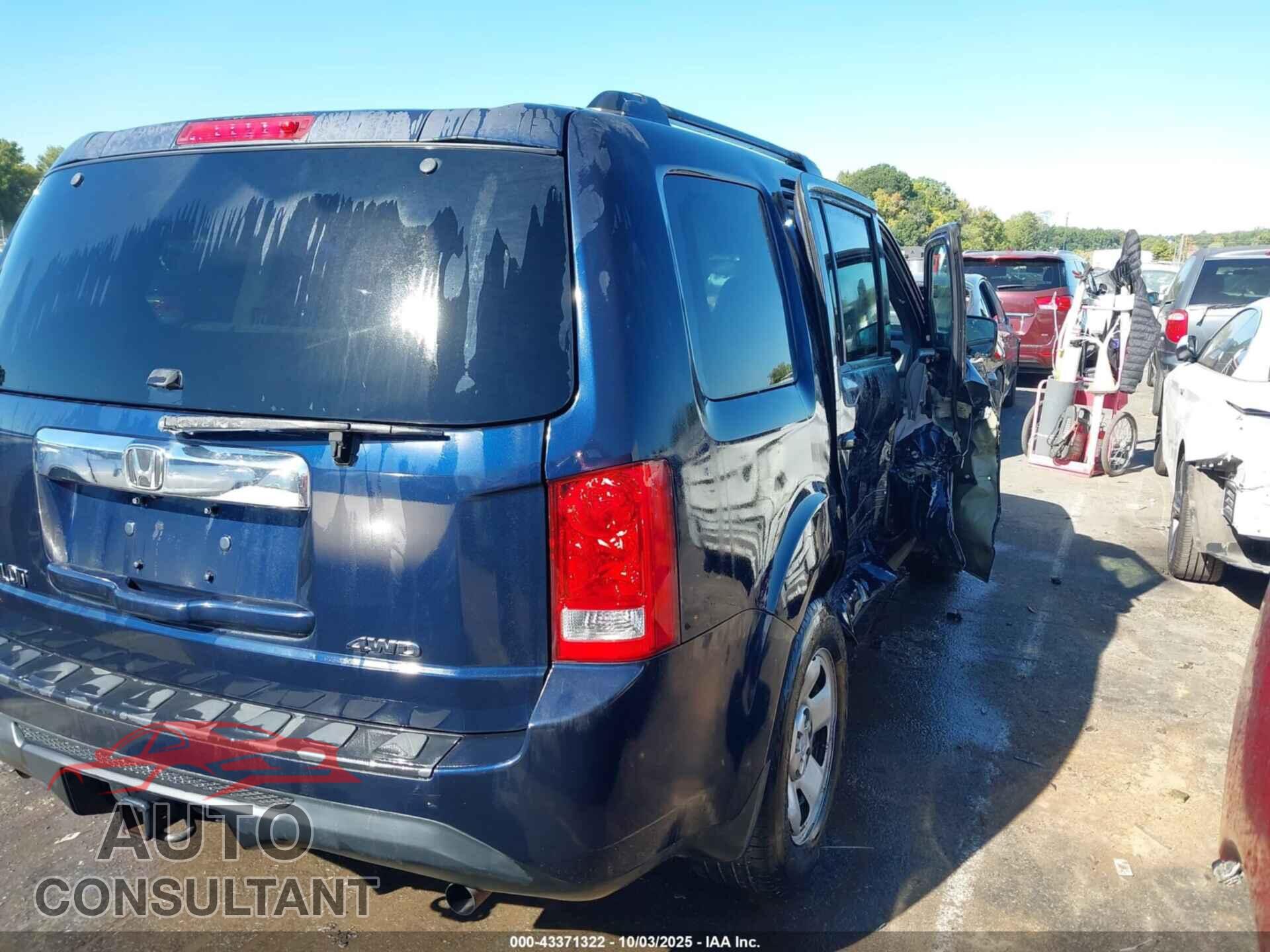 HONDA PILOT 2013 - 5FNYF4H26DB008786