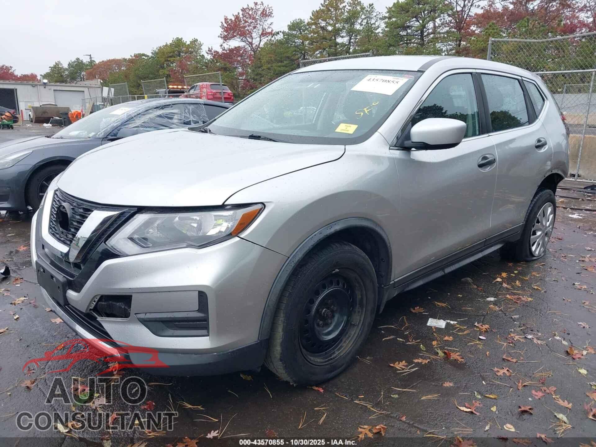 NISSAN ROGUE 2018 - KNMAT2MV5JP506039