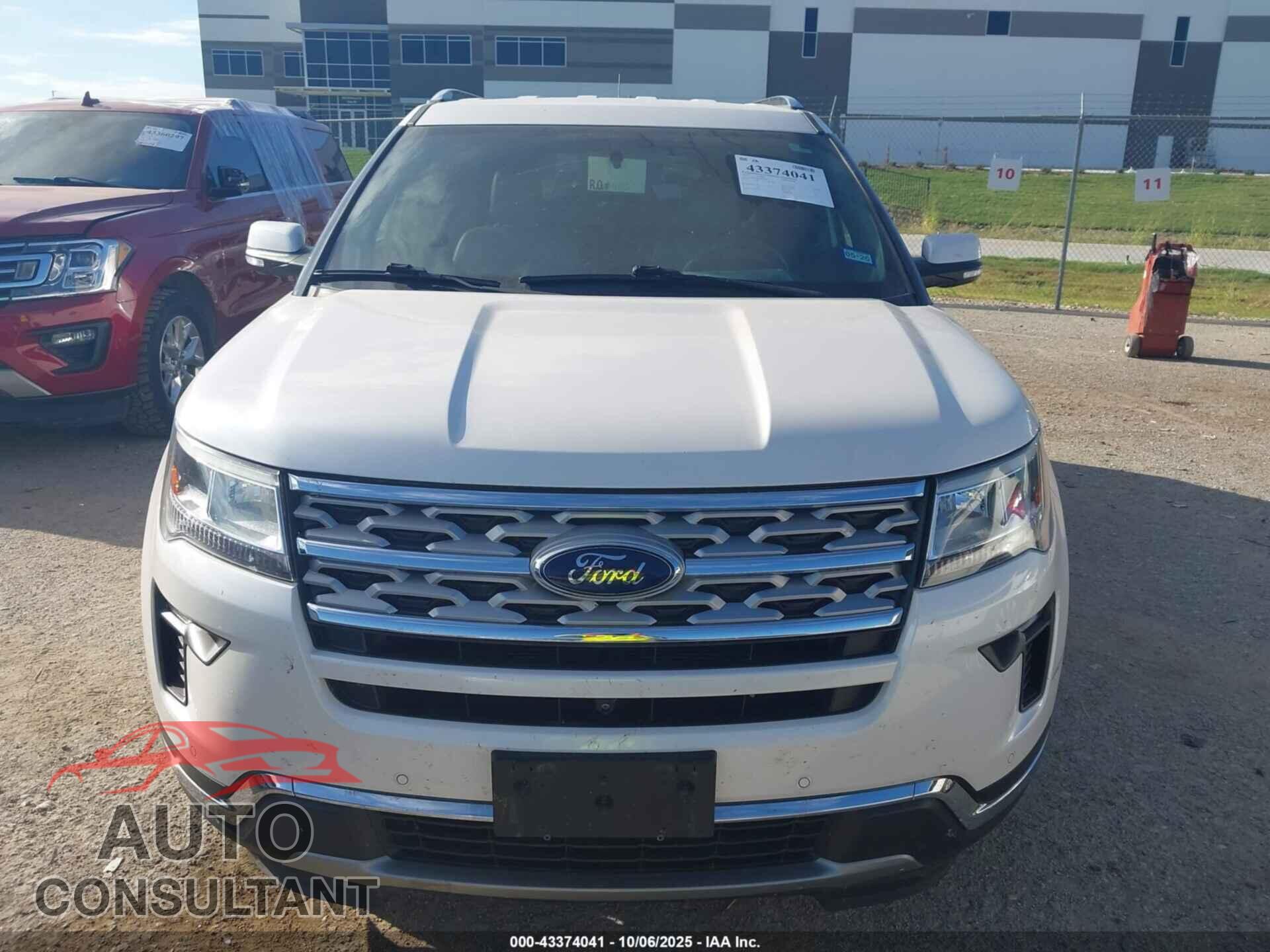 FORD EXPLORER 2018 - 1FM5K7F85JGB78030