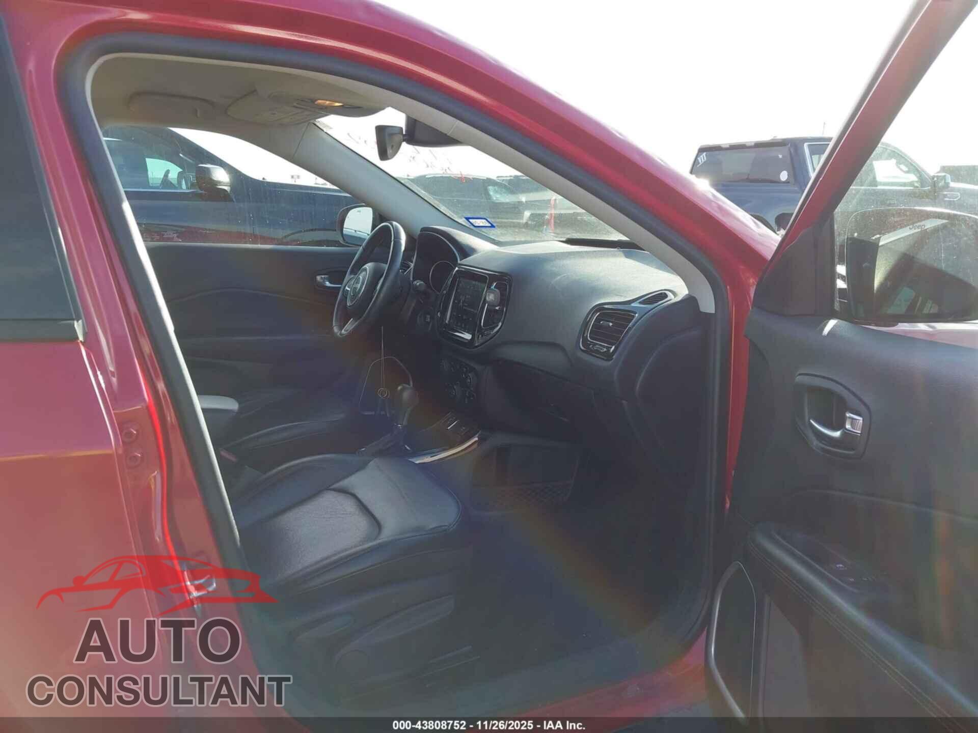 JEEP COMPASS 2018 - 3C4NJCCB4JT406904