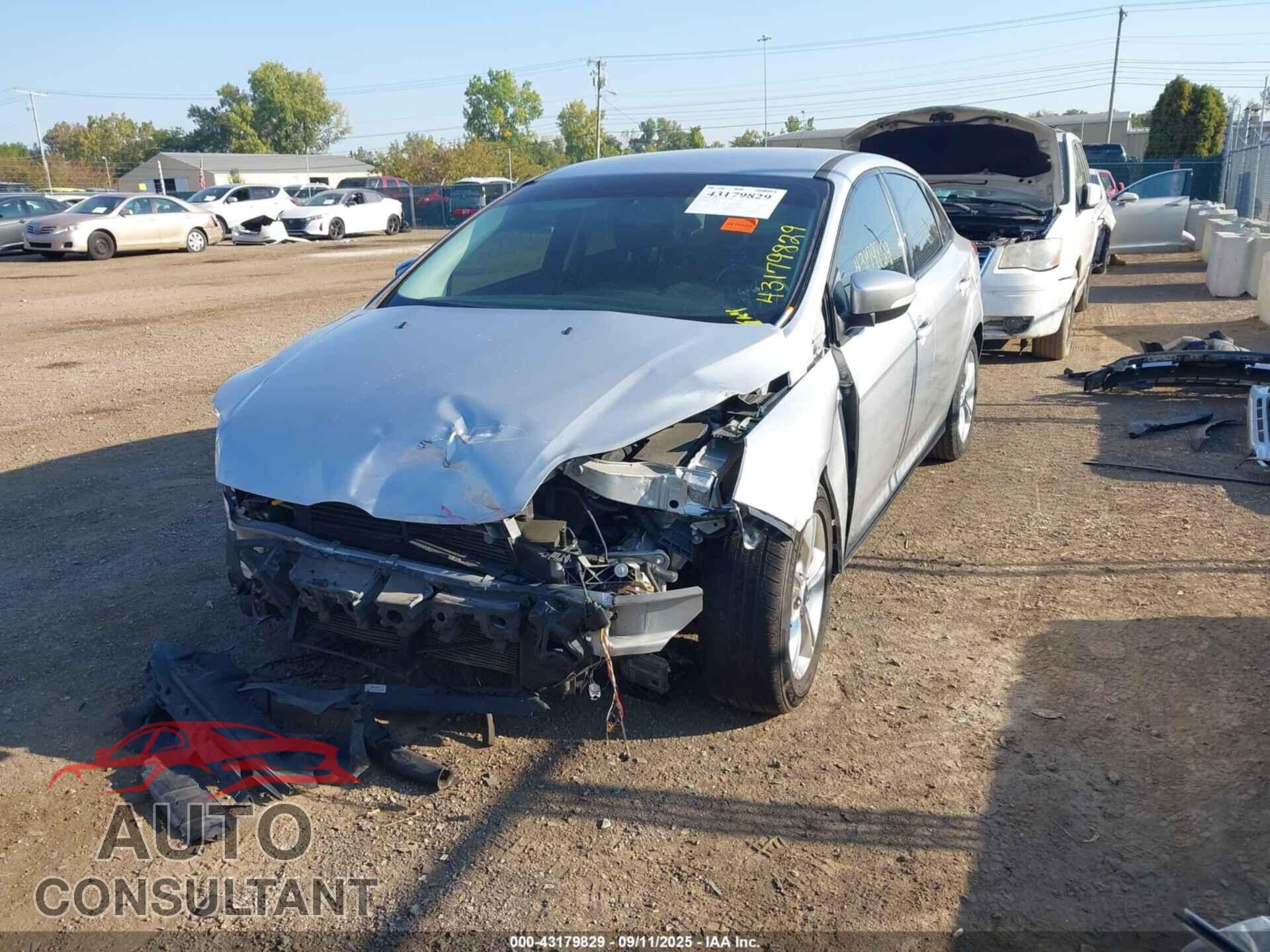FORD FOCUS 2014 - 1FADP3F2XEL288287