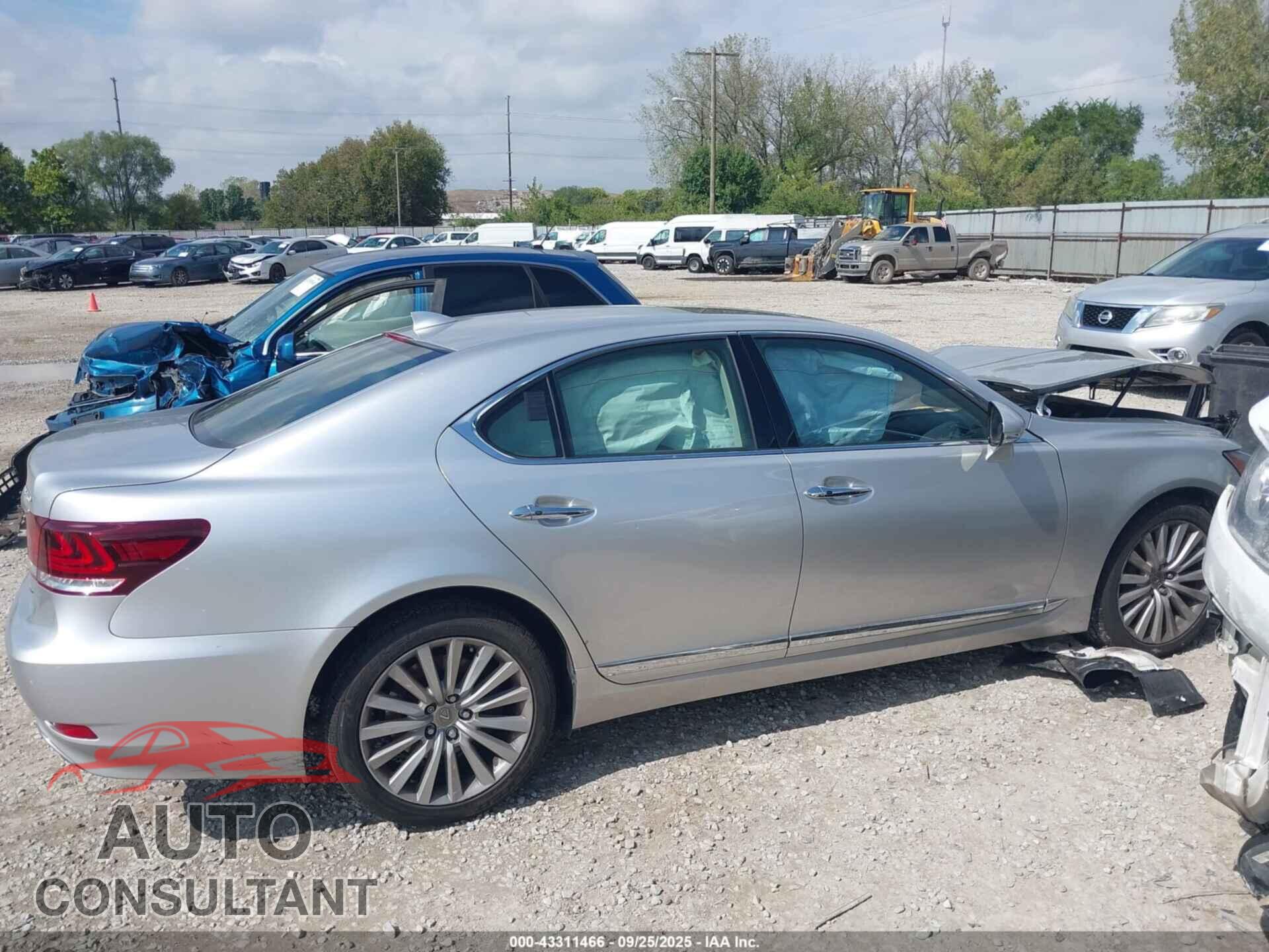 LEXUS LS 460 2014 - JTHCL5EF1E5021317