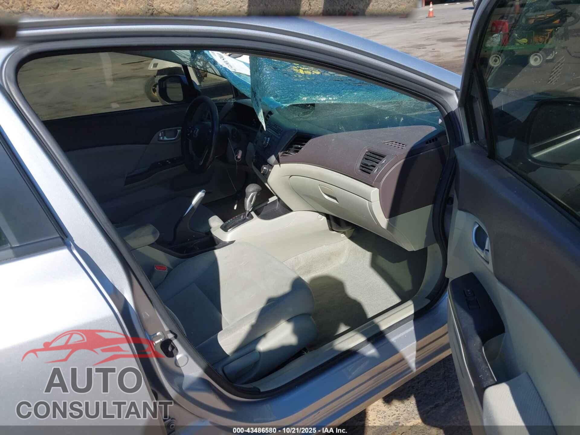 HONDA CIVIC 2012 - 19XFB2F84CE381456