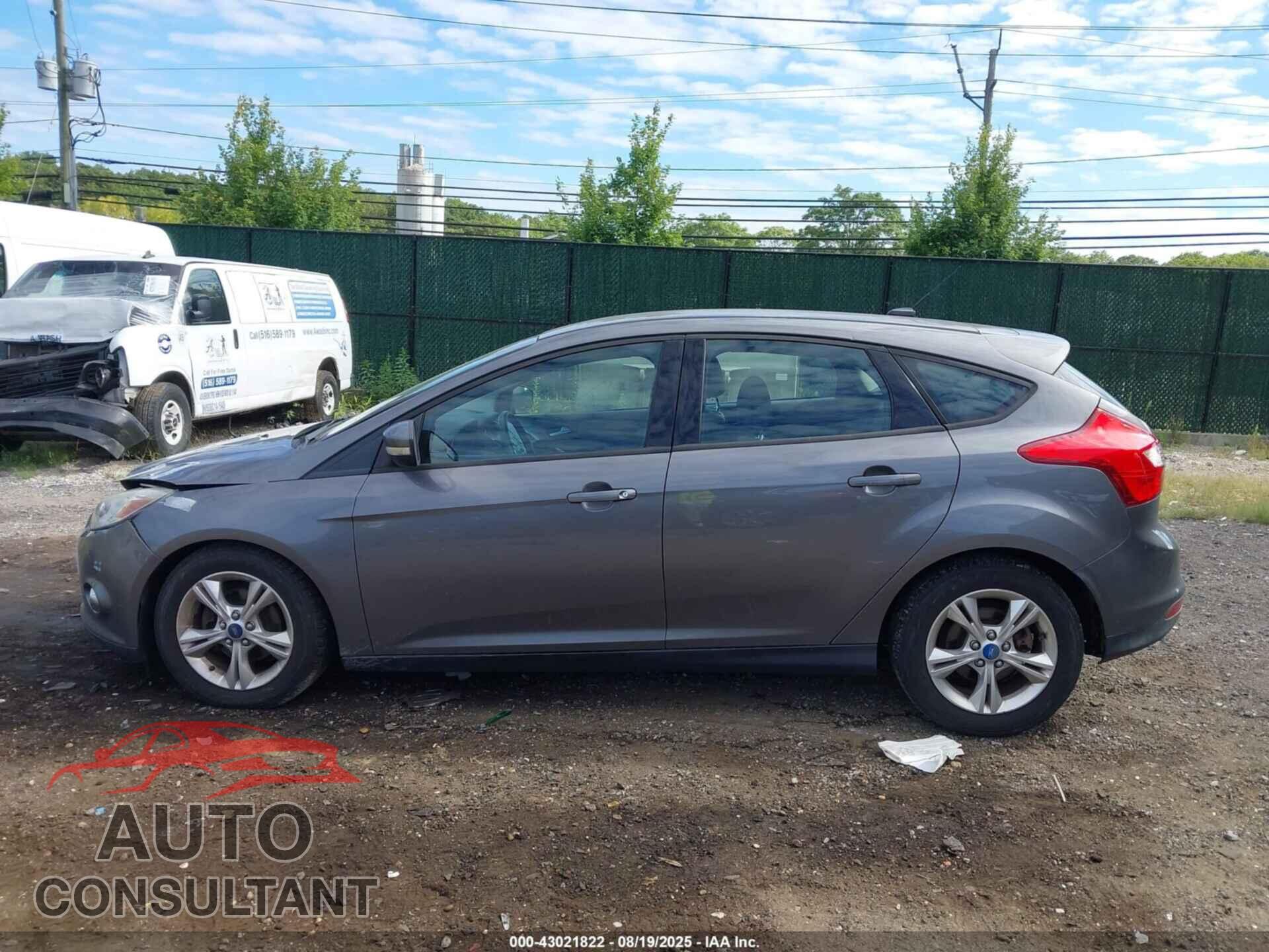 FORD FOCUS 2012 - 1FAHP3K27CL171674