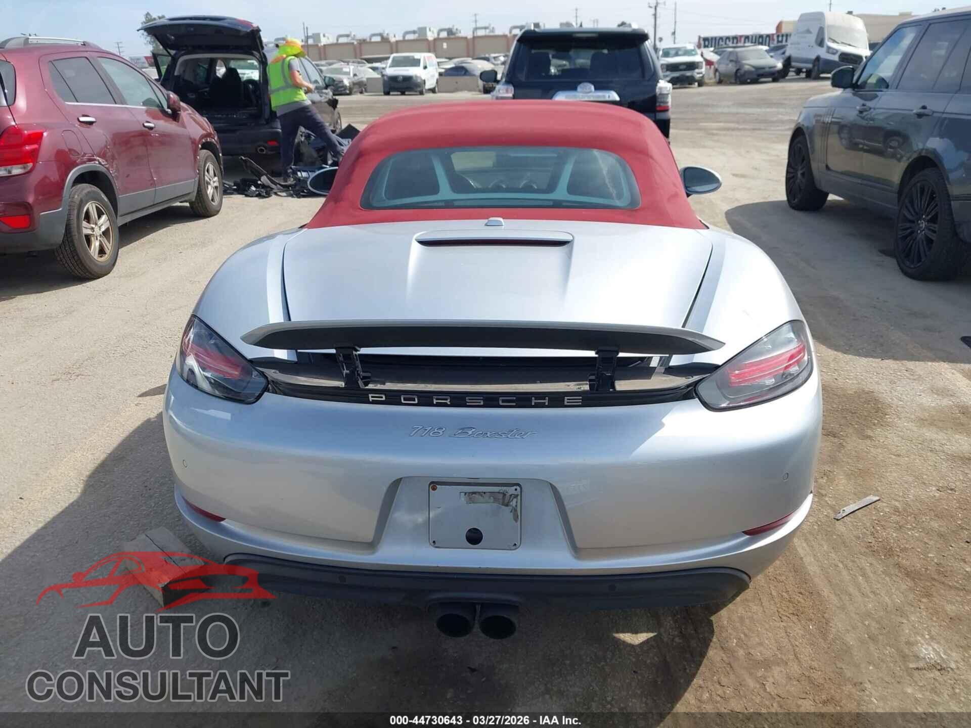 PORSCHE 718 BOXSTER 2018 - WP0CA2A80JS210792
