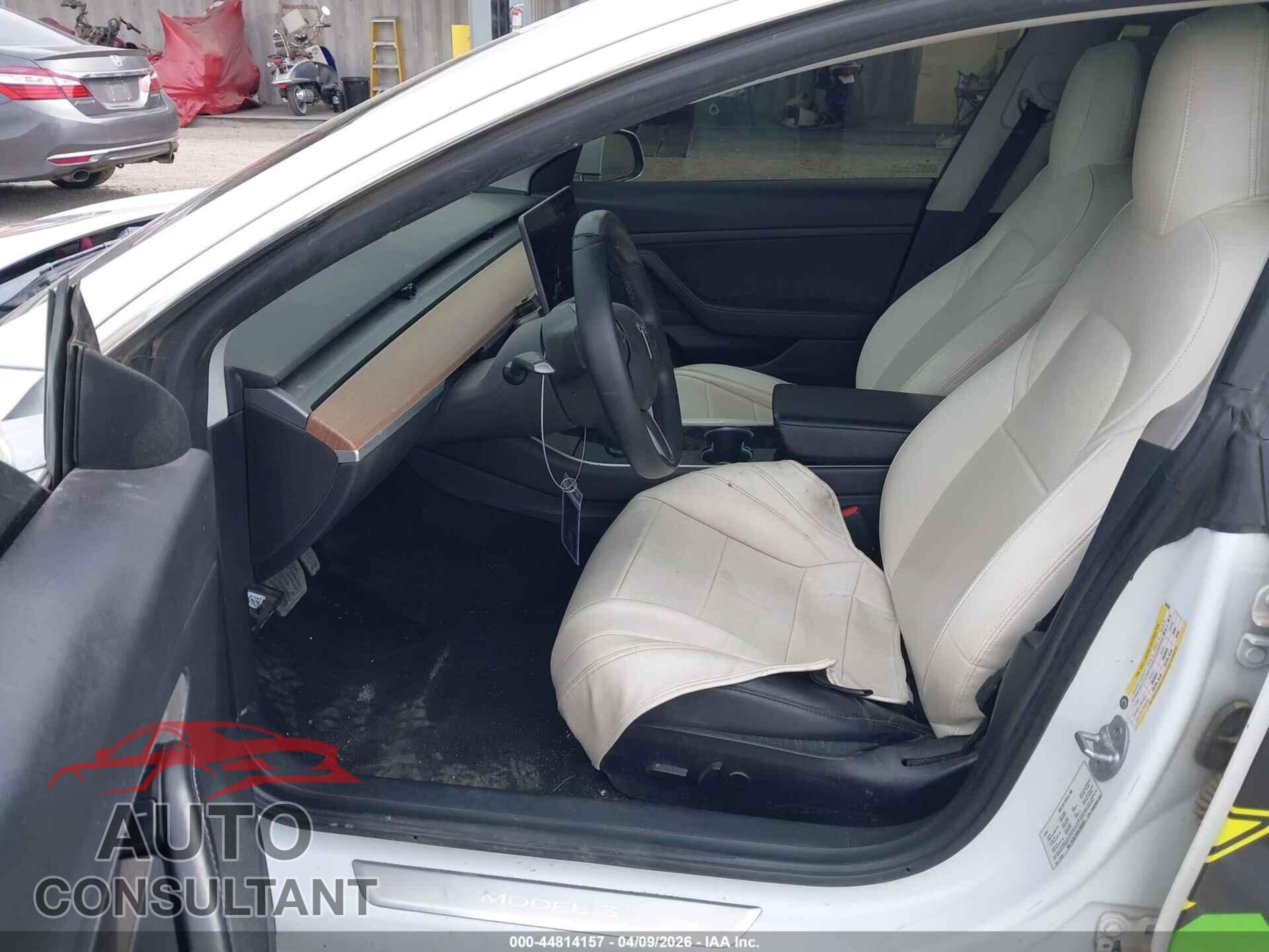 TESLA MODEL 3 2020 - 5YJ3E1EAXLF632581