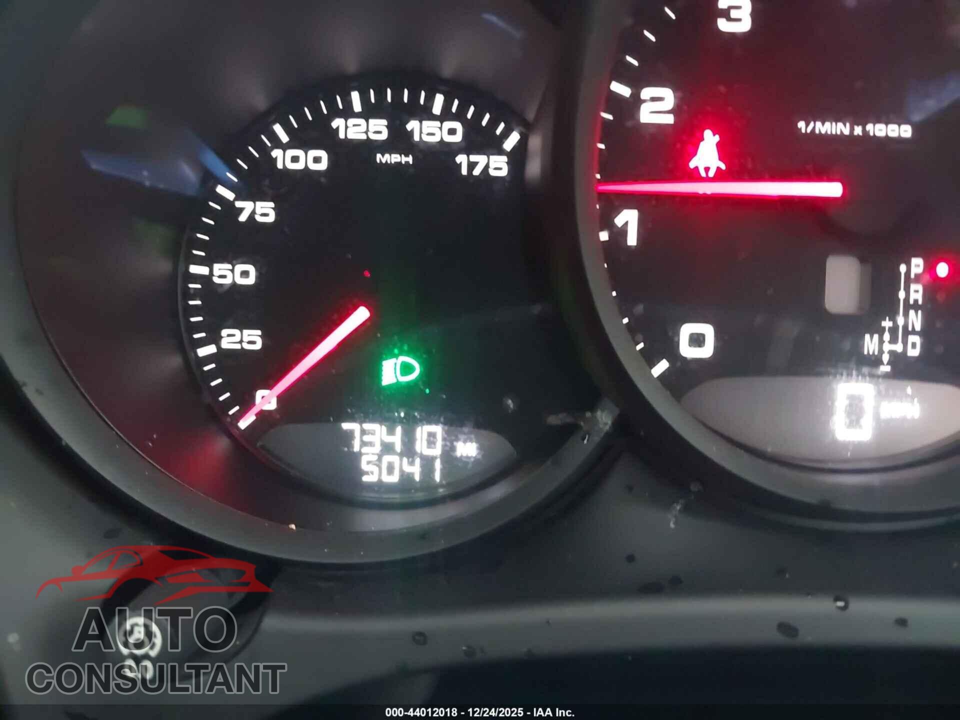 PORSCHE MACAN 2017 - WP1AA2A5XHLB00669