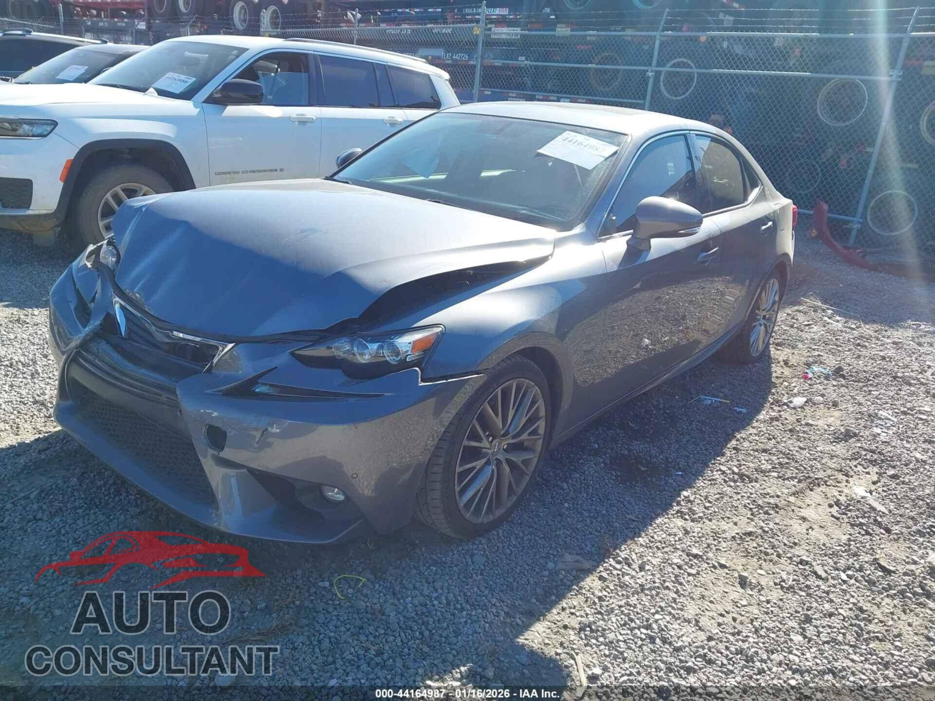 LEXUS IS 250 2015 - JTHBF1D22F5059120